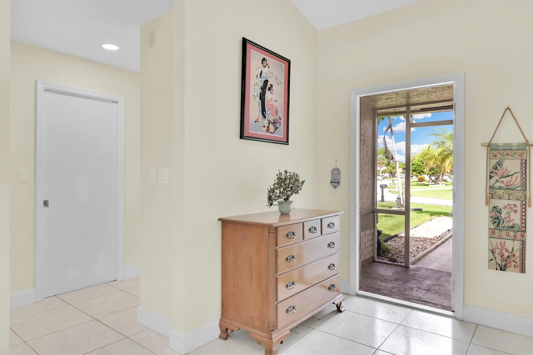 7962 Cloverfield Circle