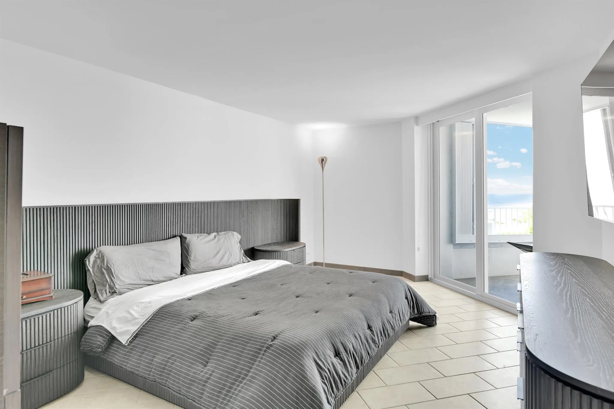 500 S Ocean Boulevard, #804