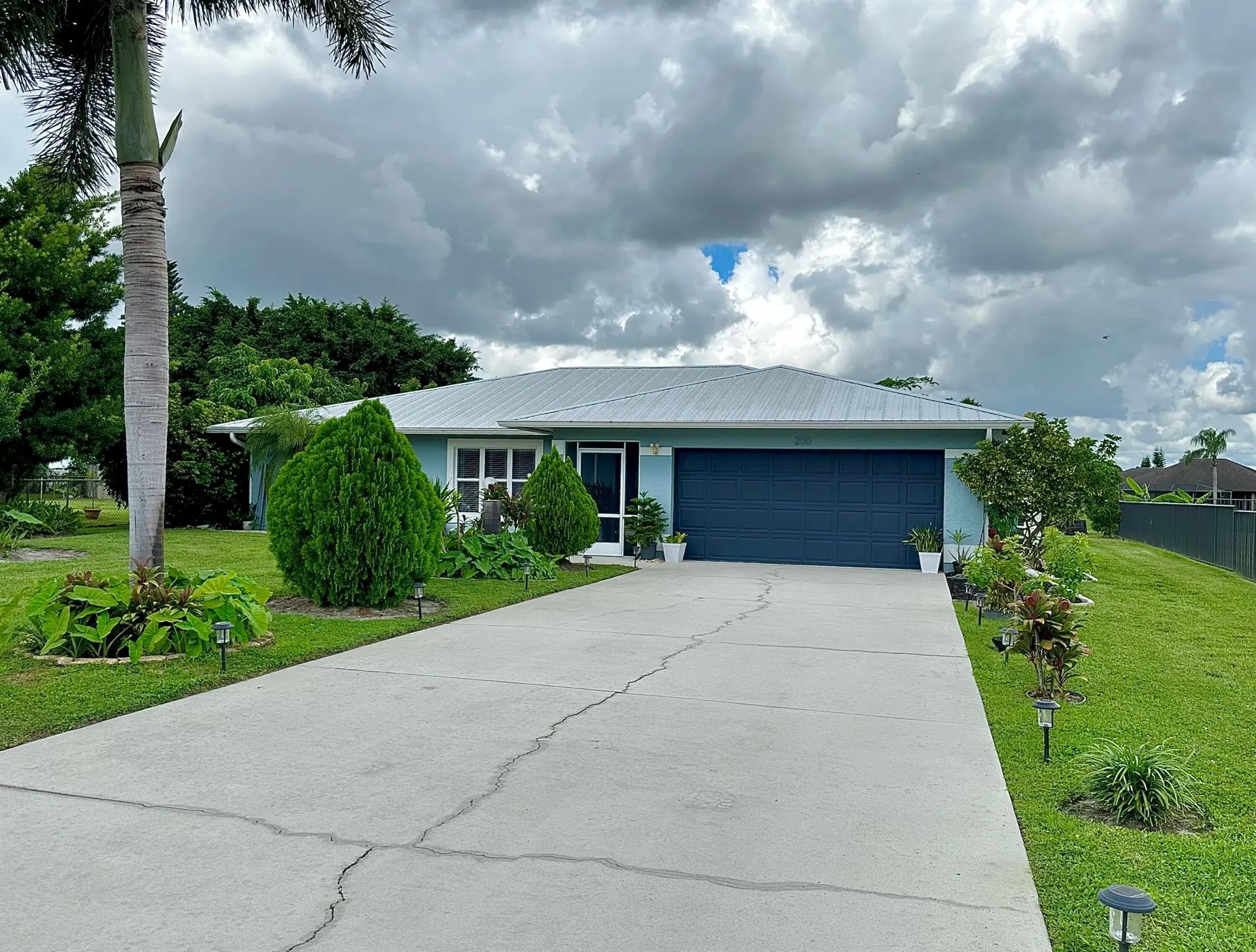 200 SW Ridgecrest Drive