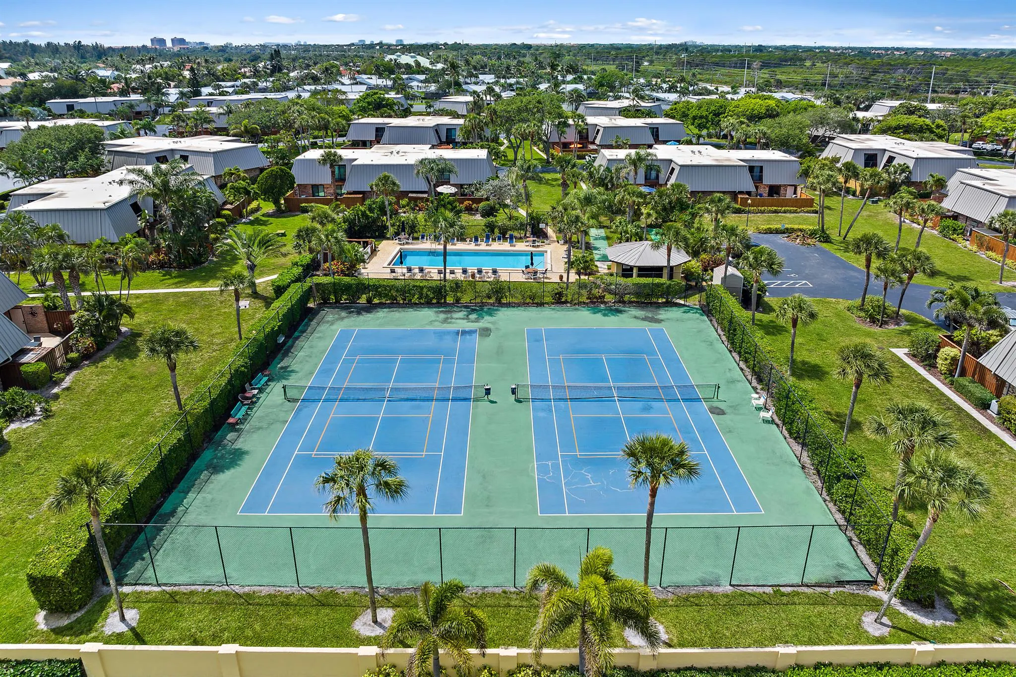 1420 Ocean Way, #7c