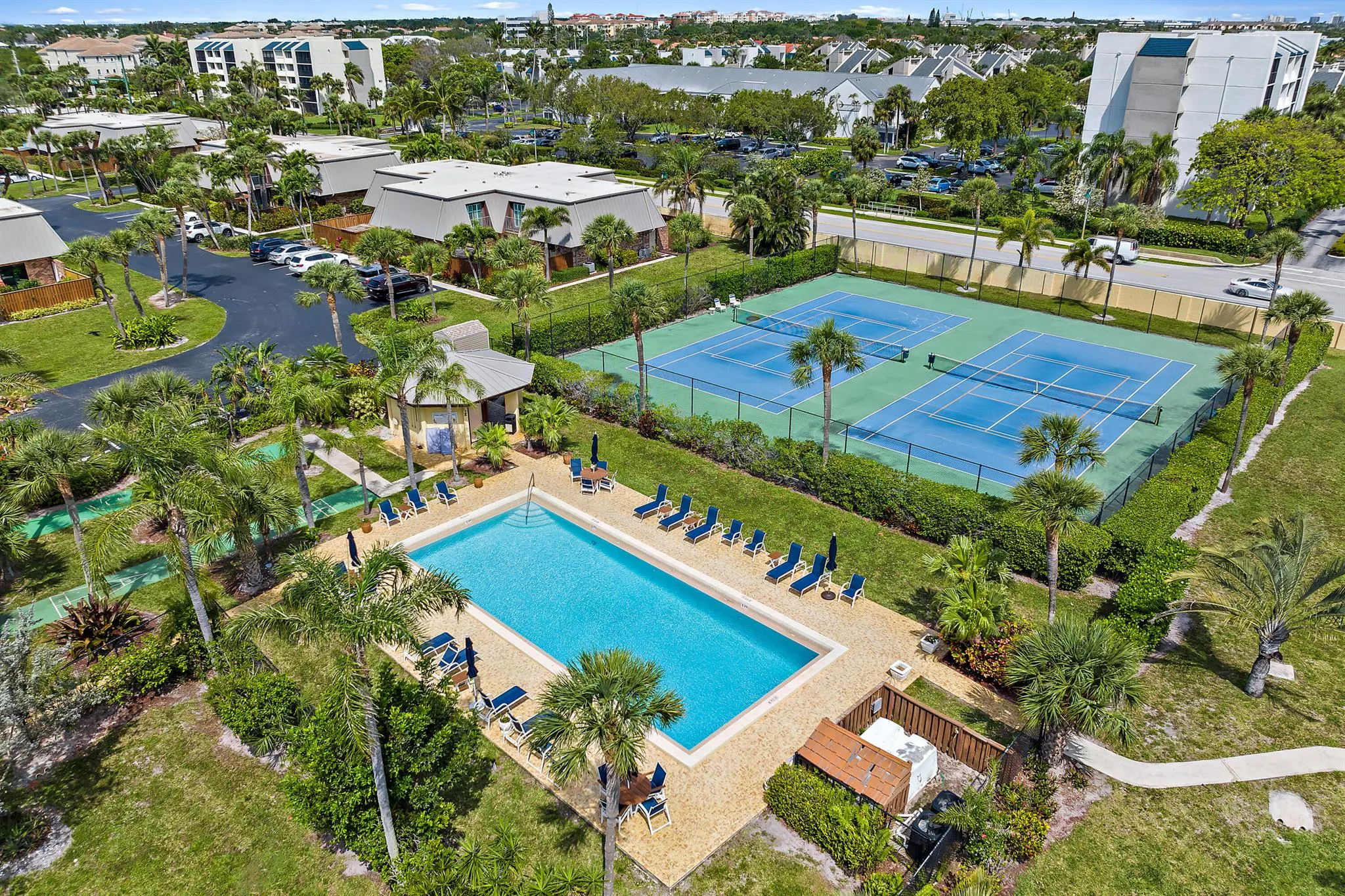 1420 Ocean Way, #7c