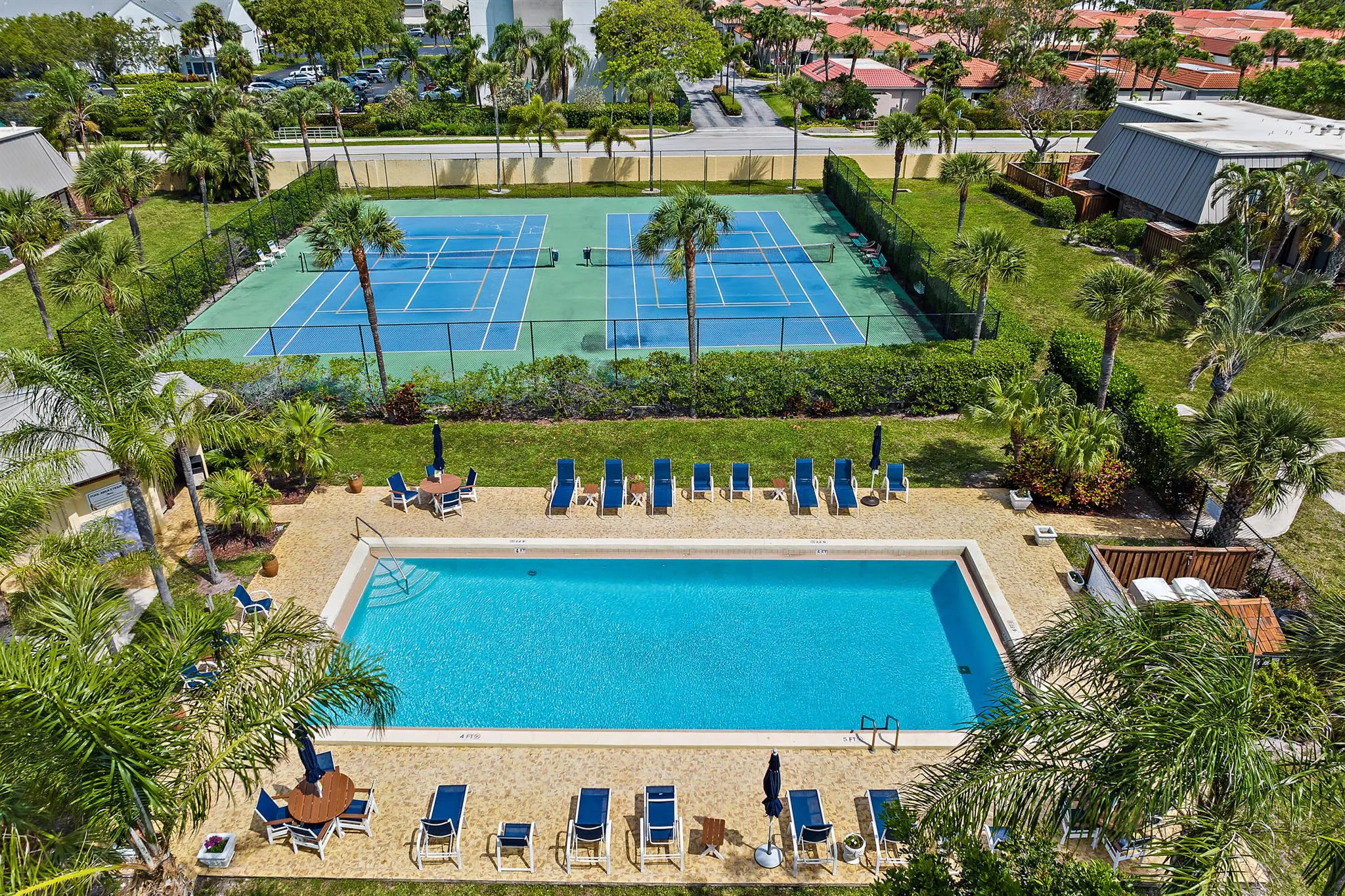1420 Ocean Way, #7c