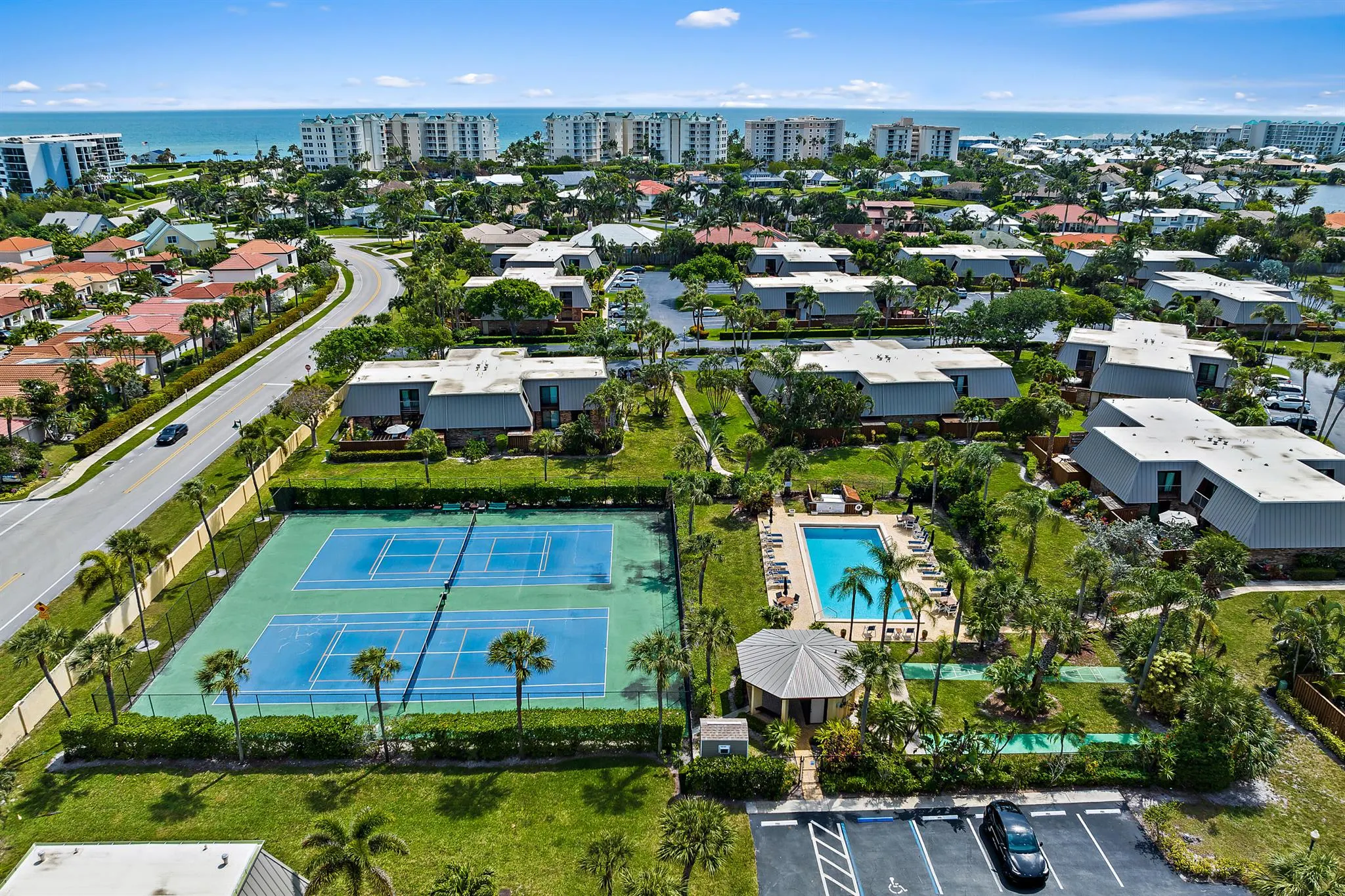 1420 Ocean Way, #7c
