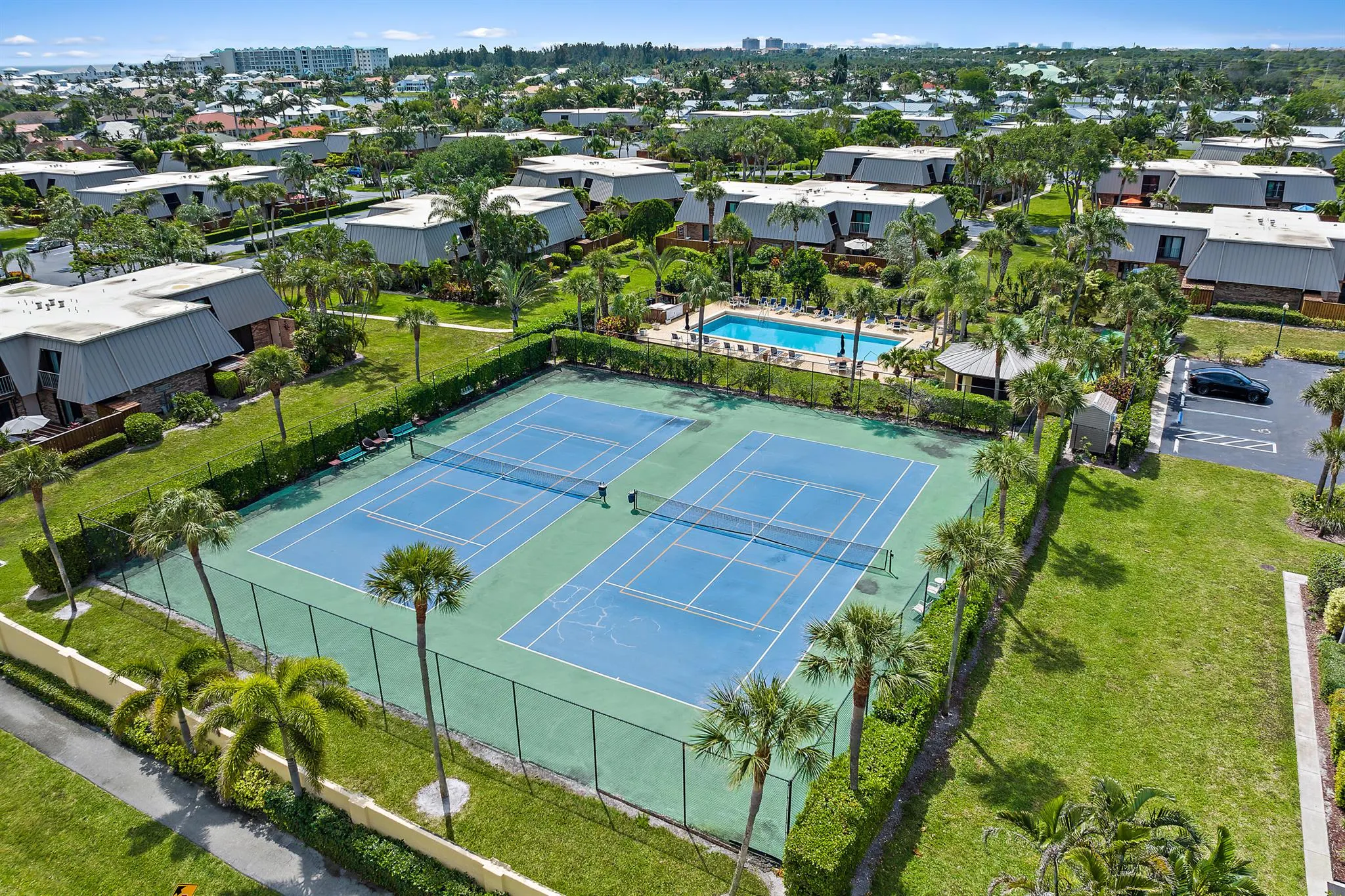 1420 Ocean Way, #7c