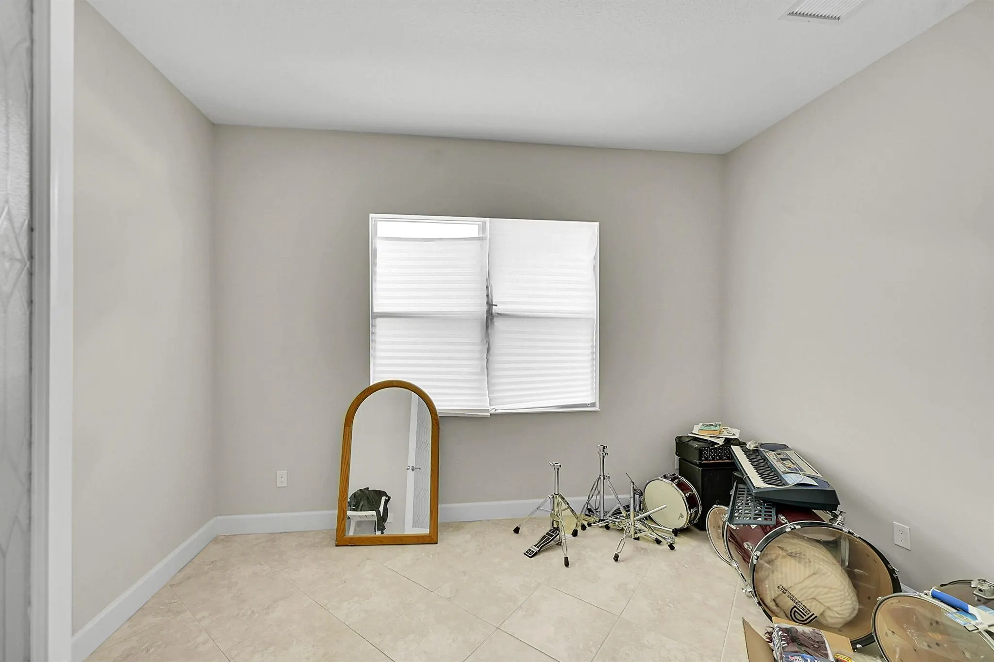 5632 Liberty Lane