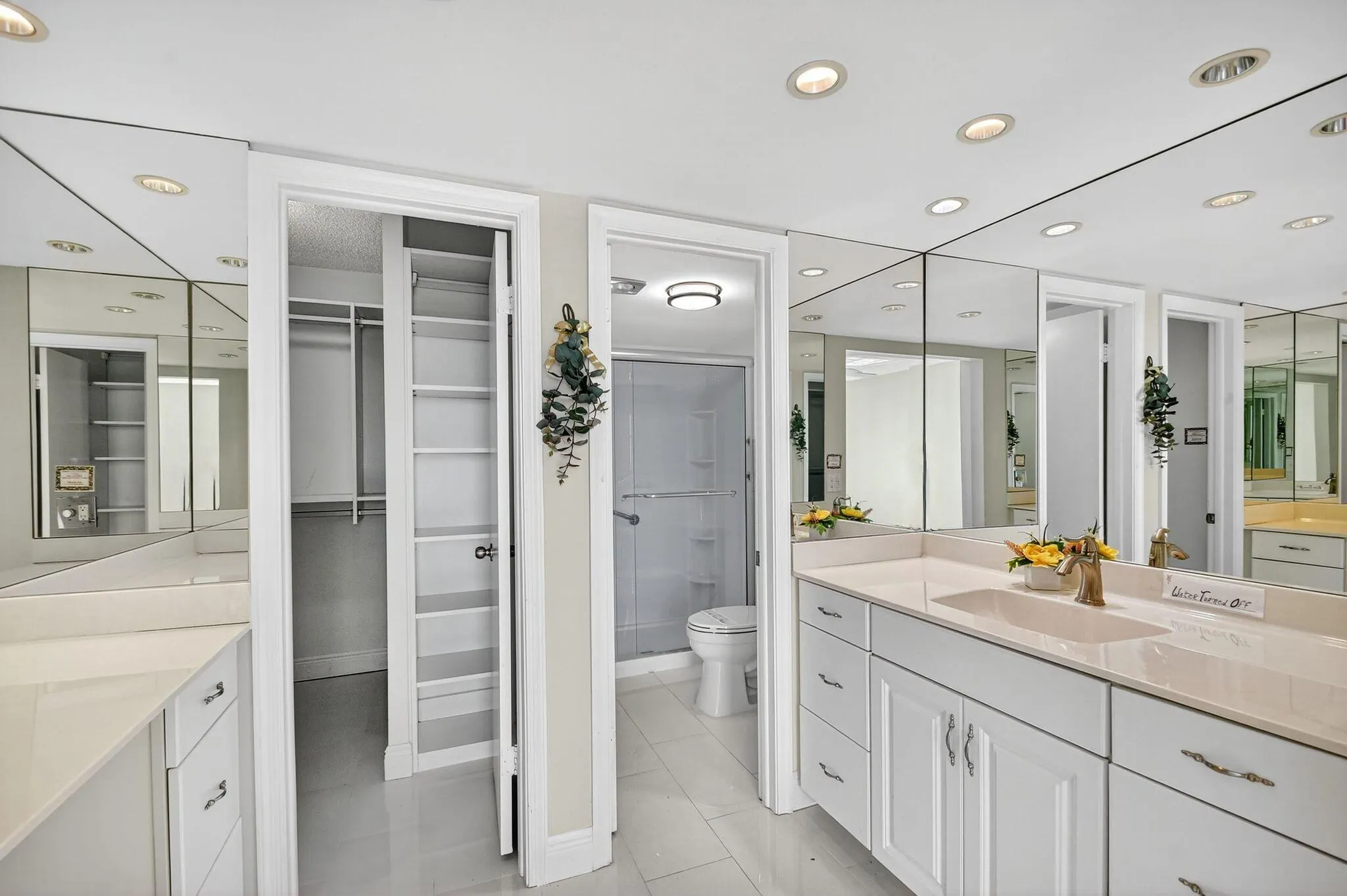 301 Lake Shore Drive, #711