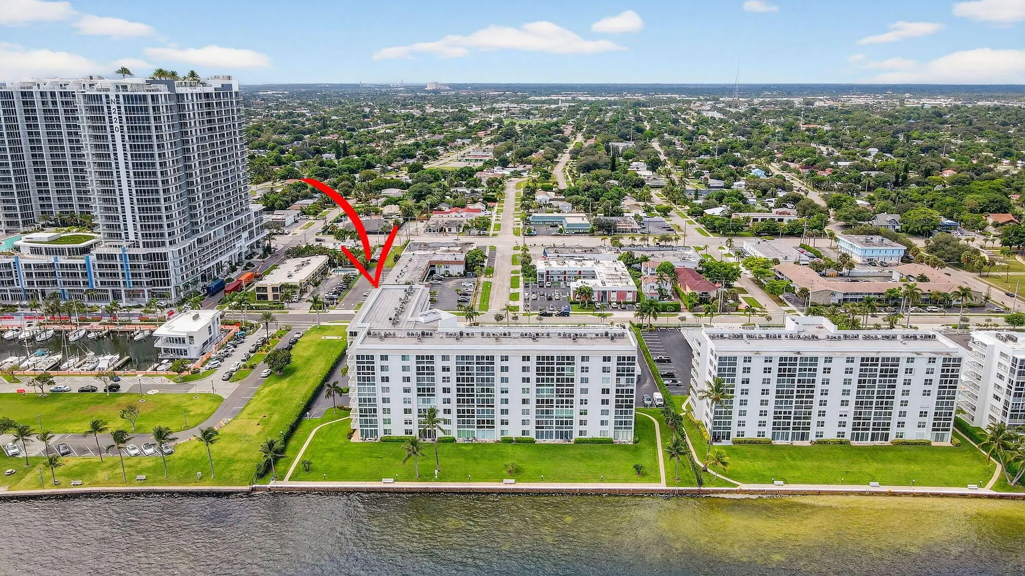 301 Lake Shore Drive, #711