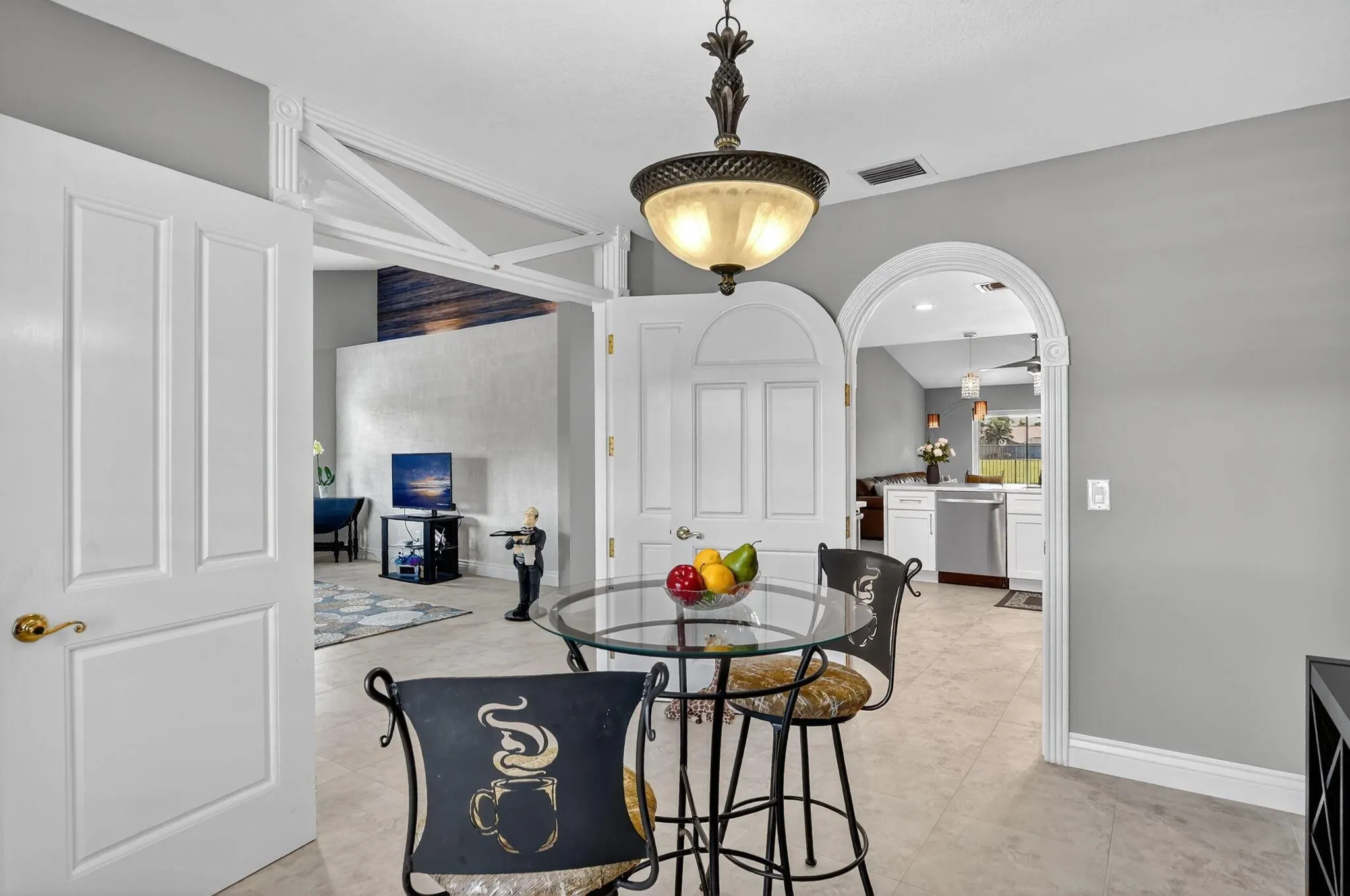 10351 Canoe Brook Circle