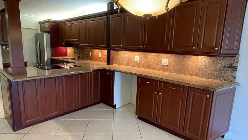 4500 N Federal Highway, #169h