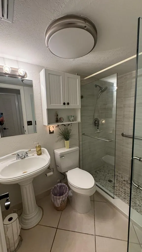 4500 N Federal Highway, #169h