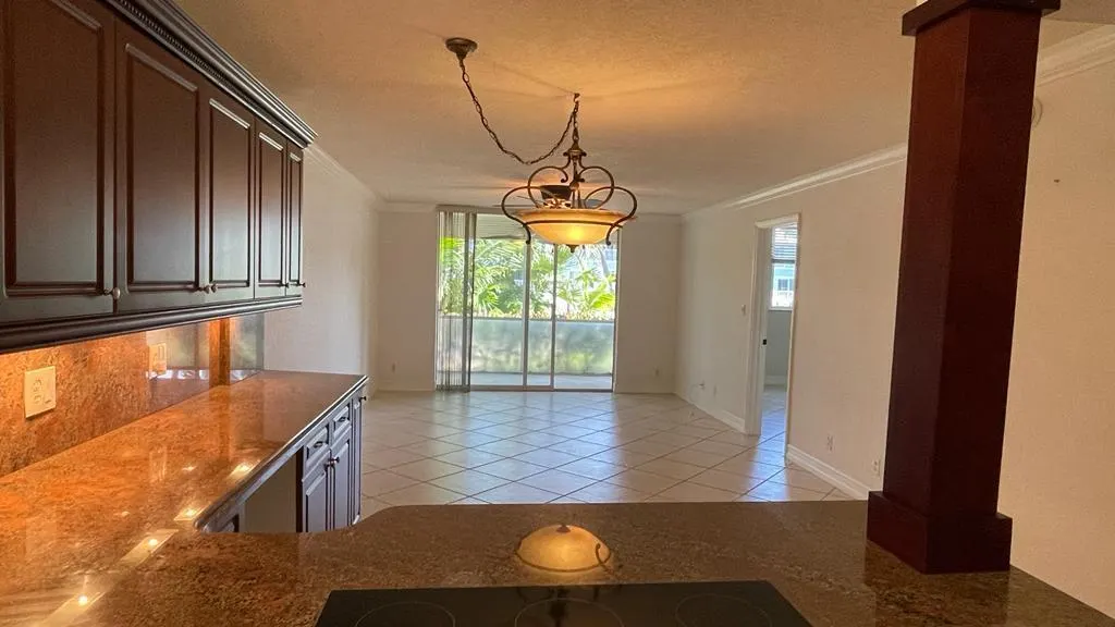 4500 N Federal Highway, #169h