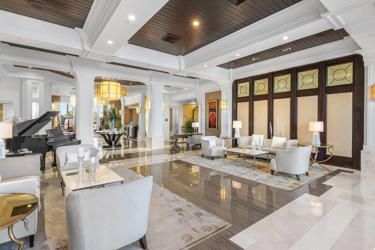 2700 N Ocean Drive, #2203a