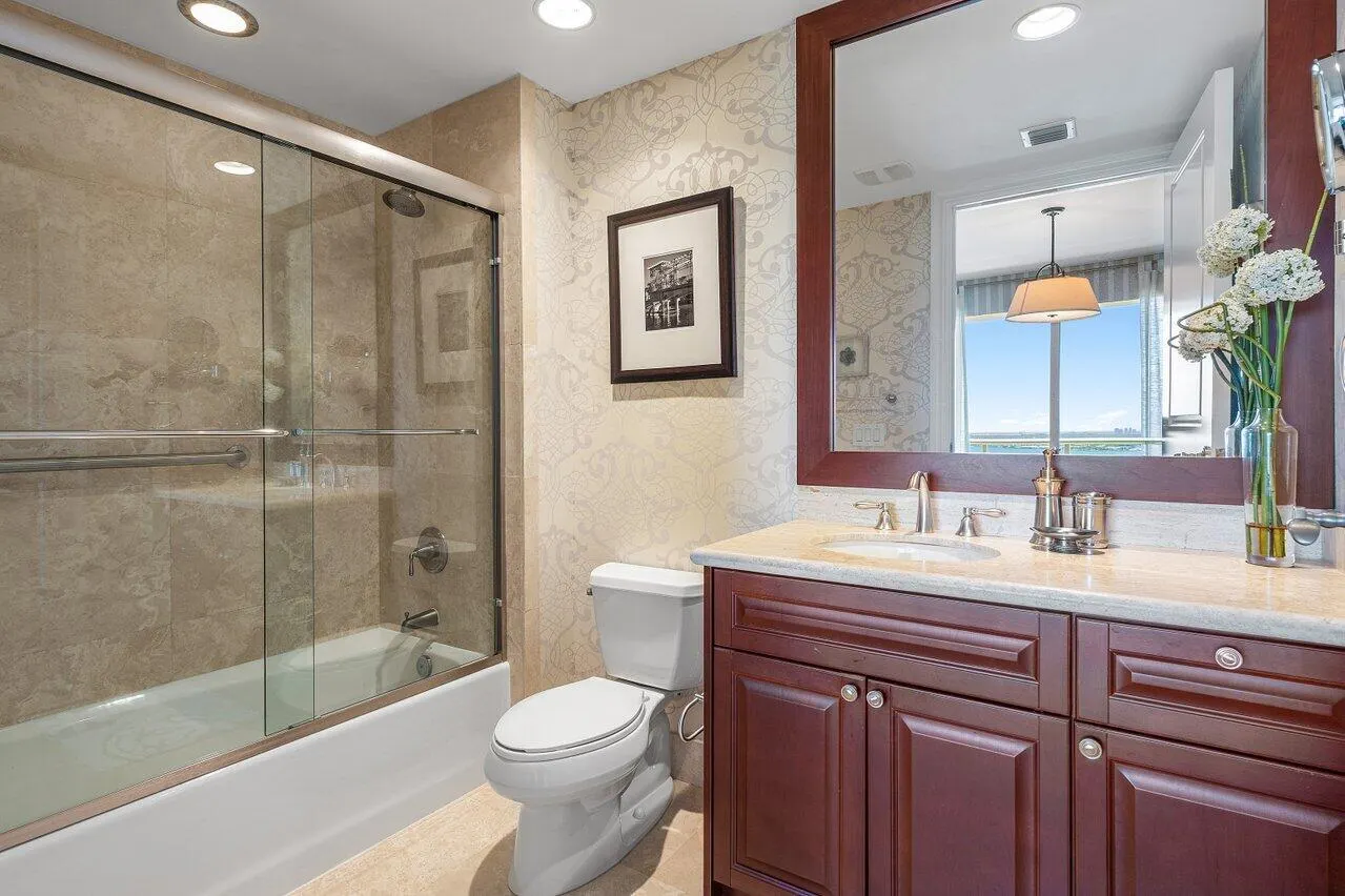 2700 N Ocean Drive, #2203a