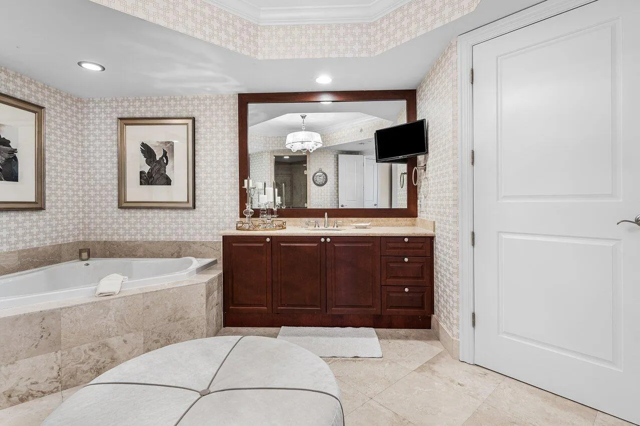 2700 N Ocean Drive, #2203a