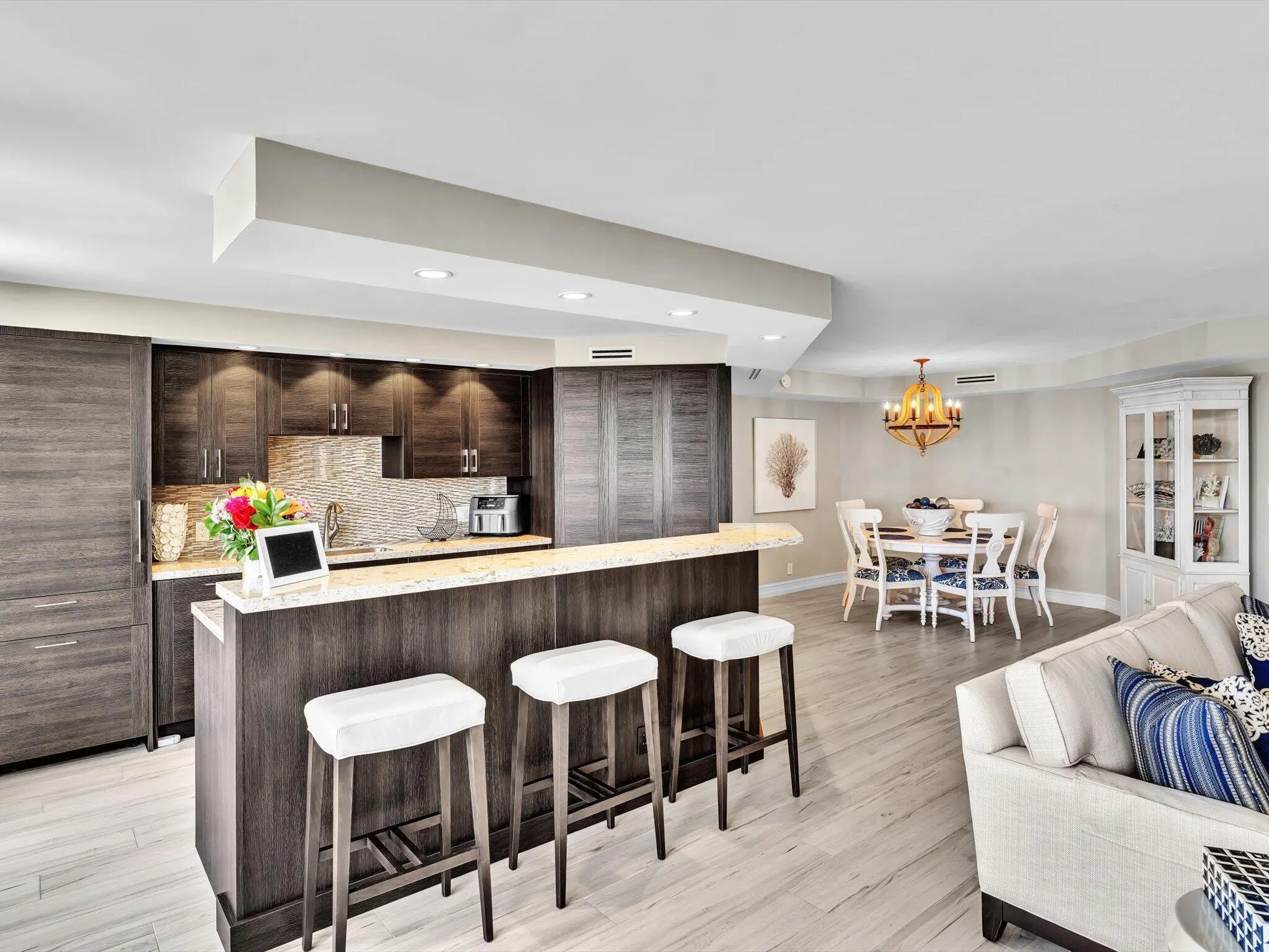 500 S Ocean Boulevard, #909