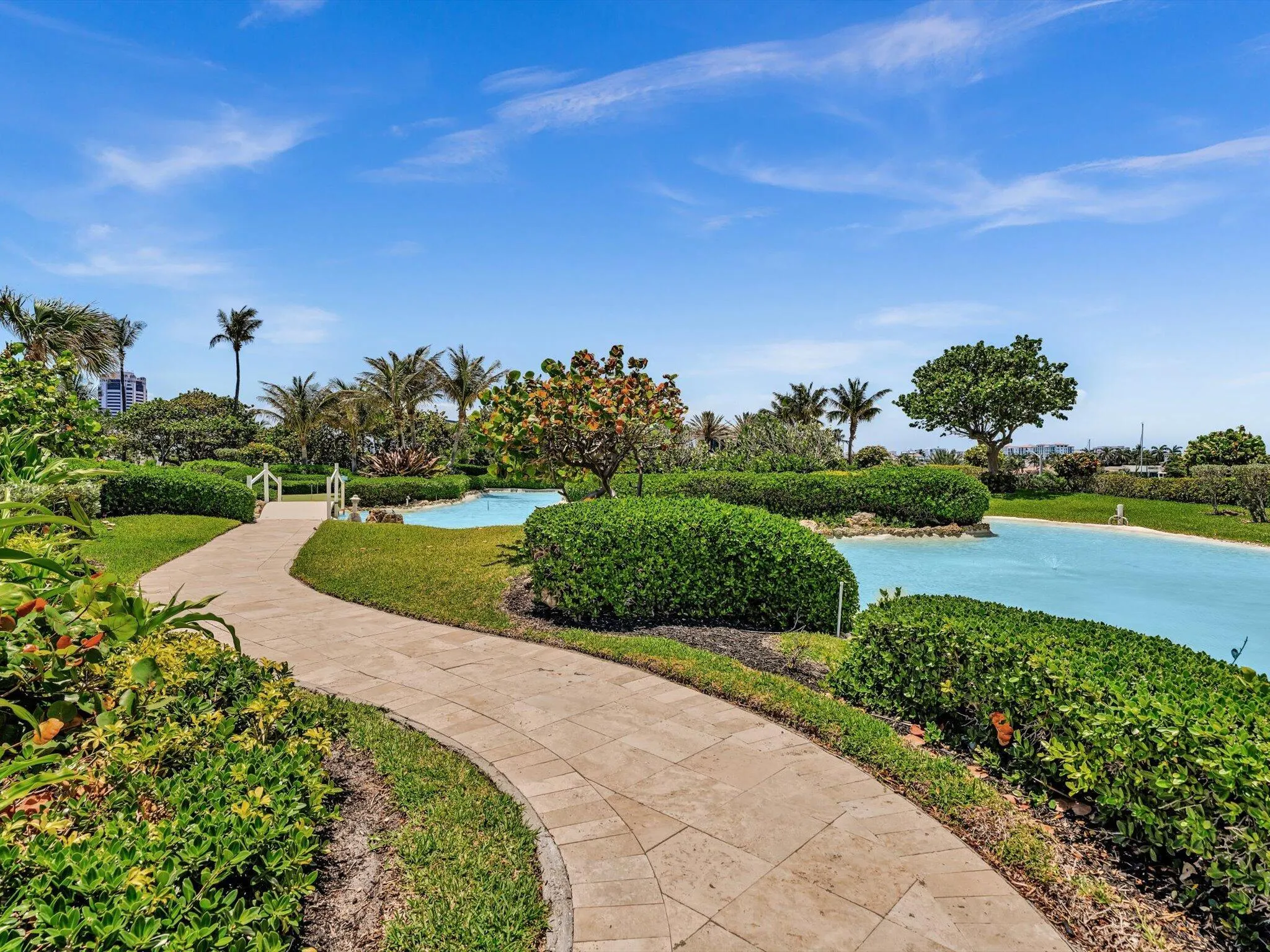 500 S Ocean Boulevard, #909