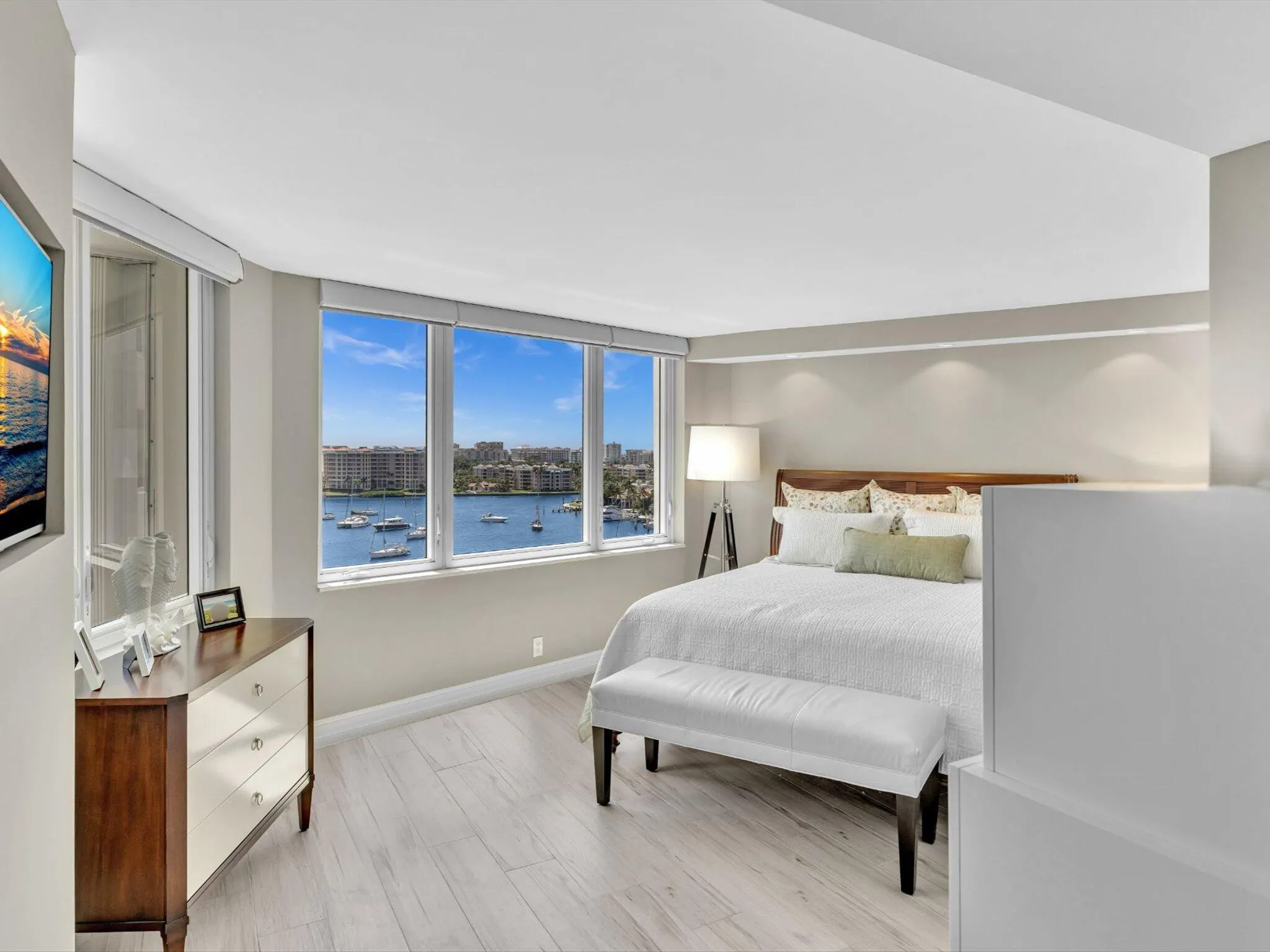 500 S Ocean Boulevard, #909