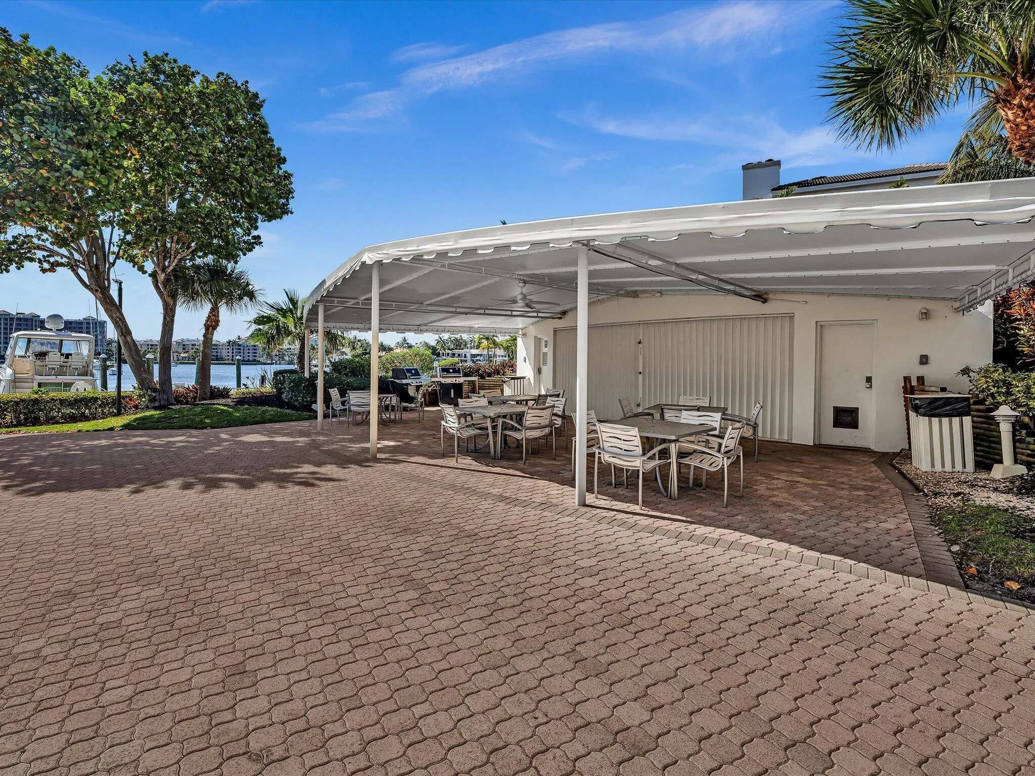 500 S Ocean Boulevard, #909