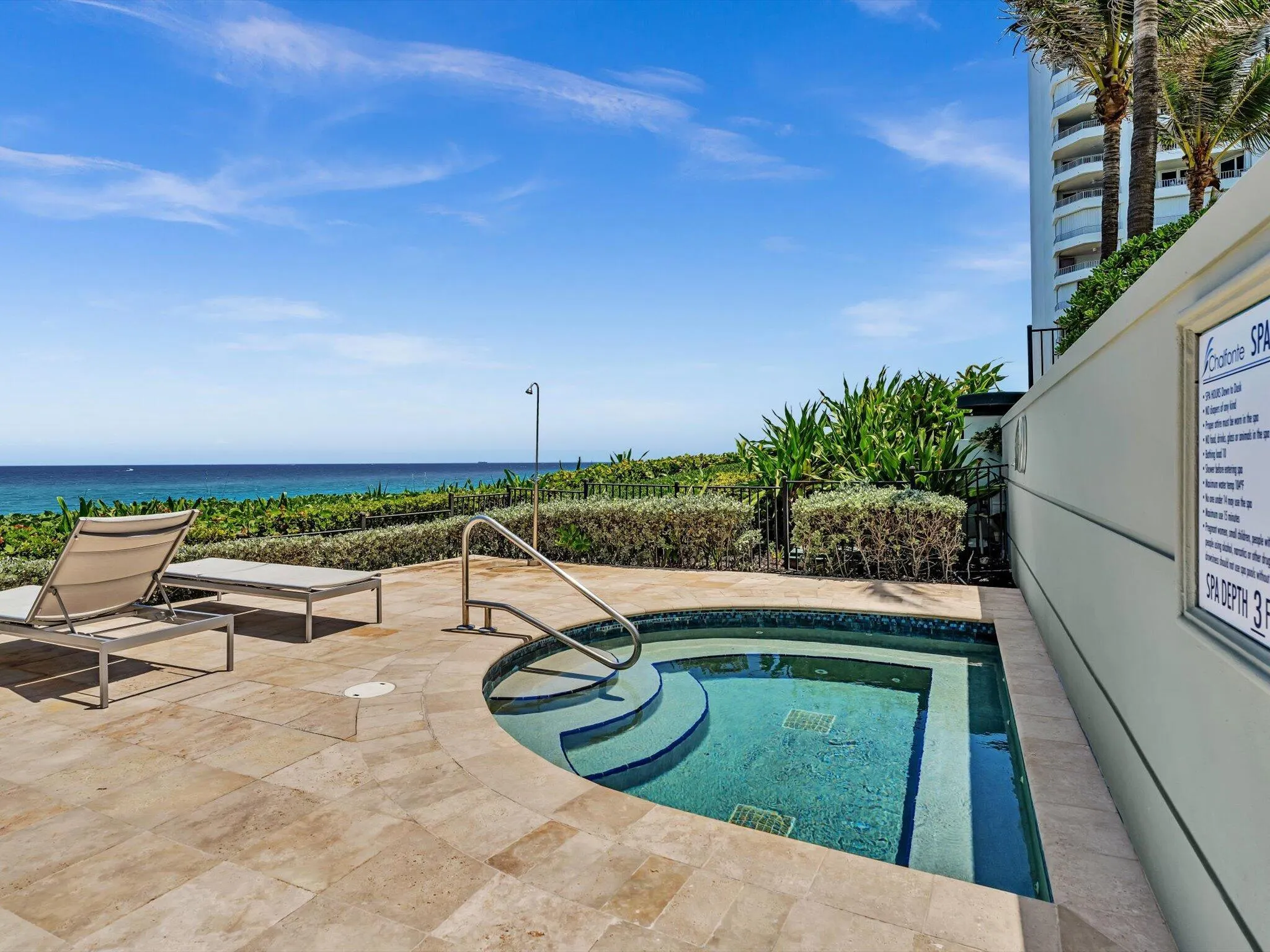 500 S Ocean Boulevard, #909