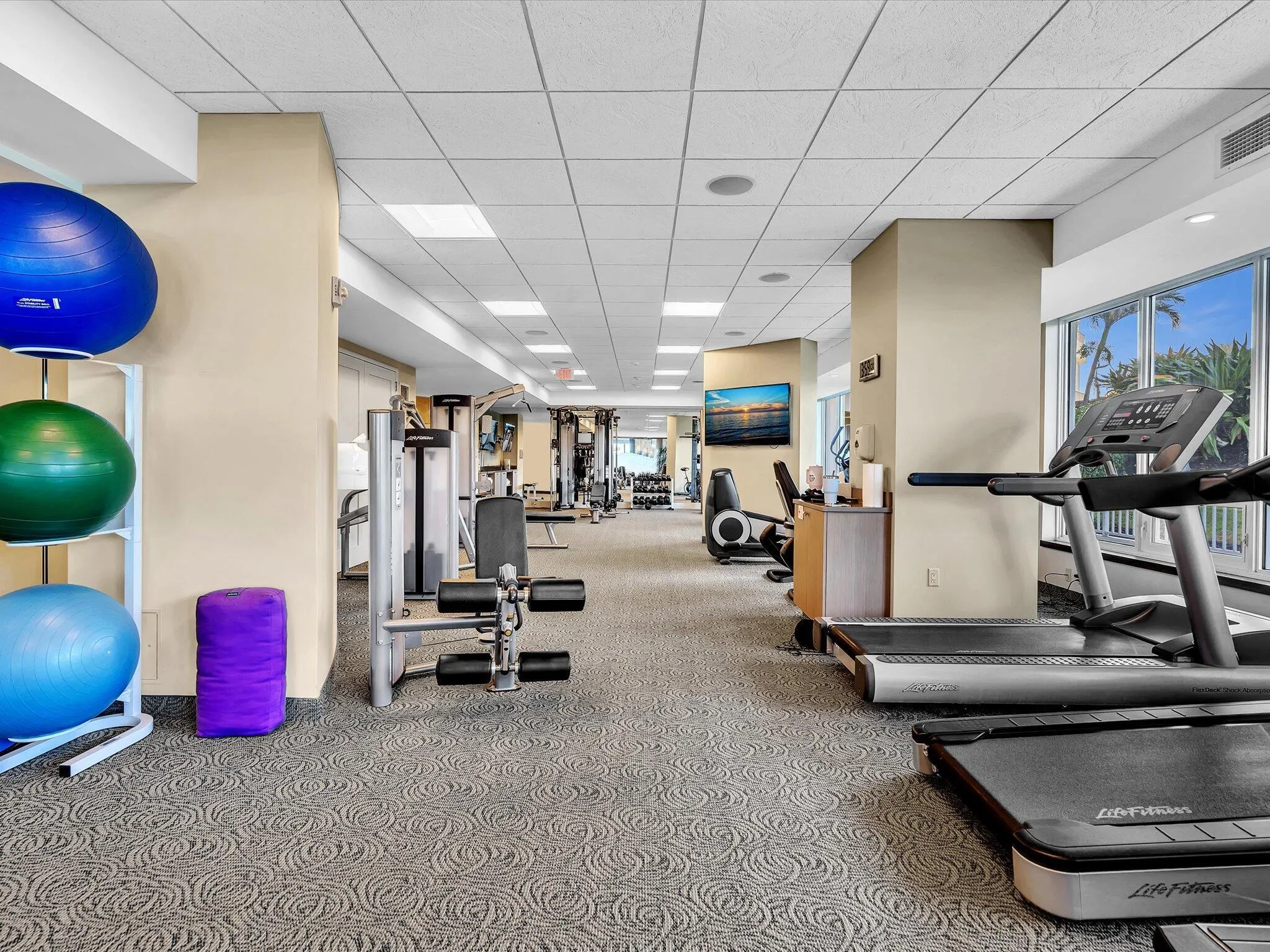 500 S Ocean Boulevard, #909
