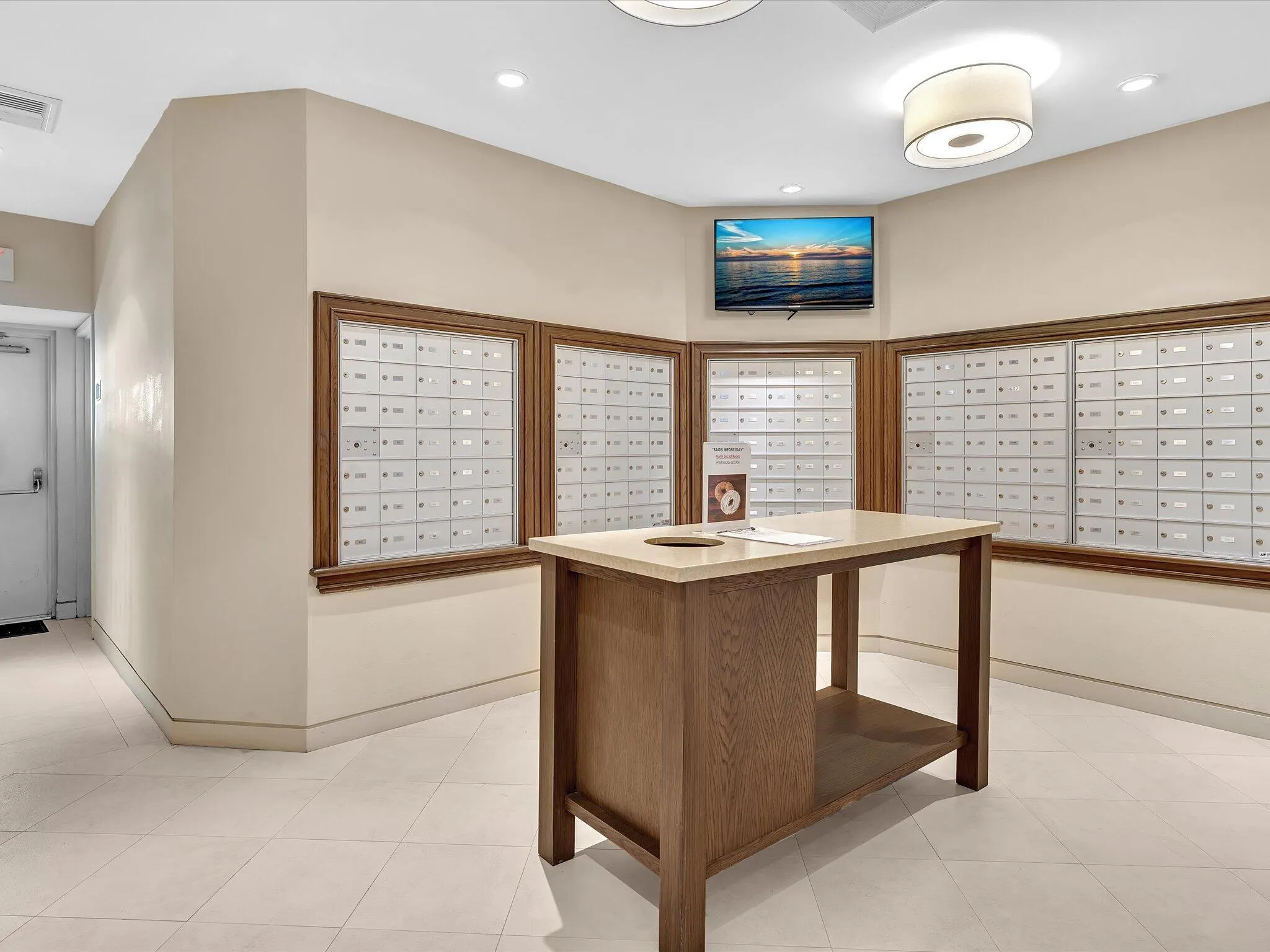 500 S Ocean Boulevard, #909