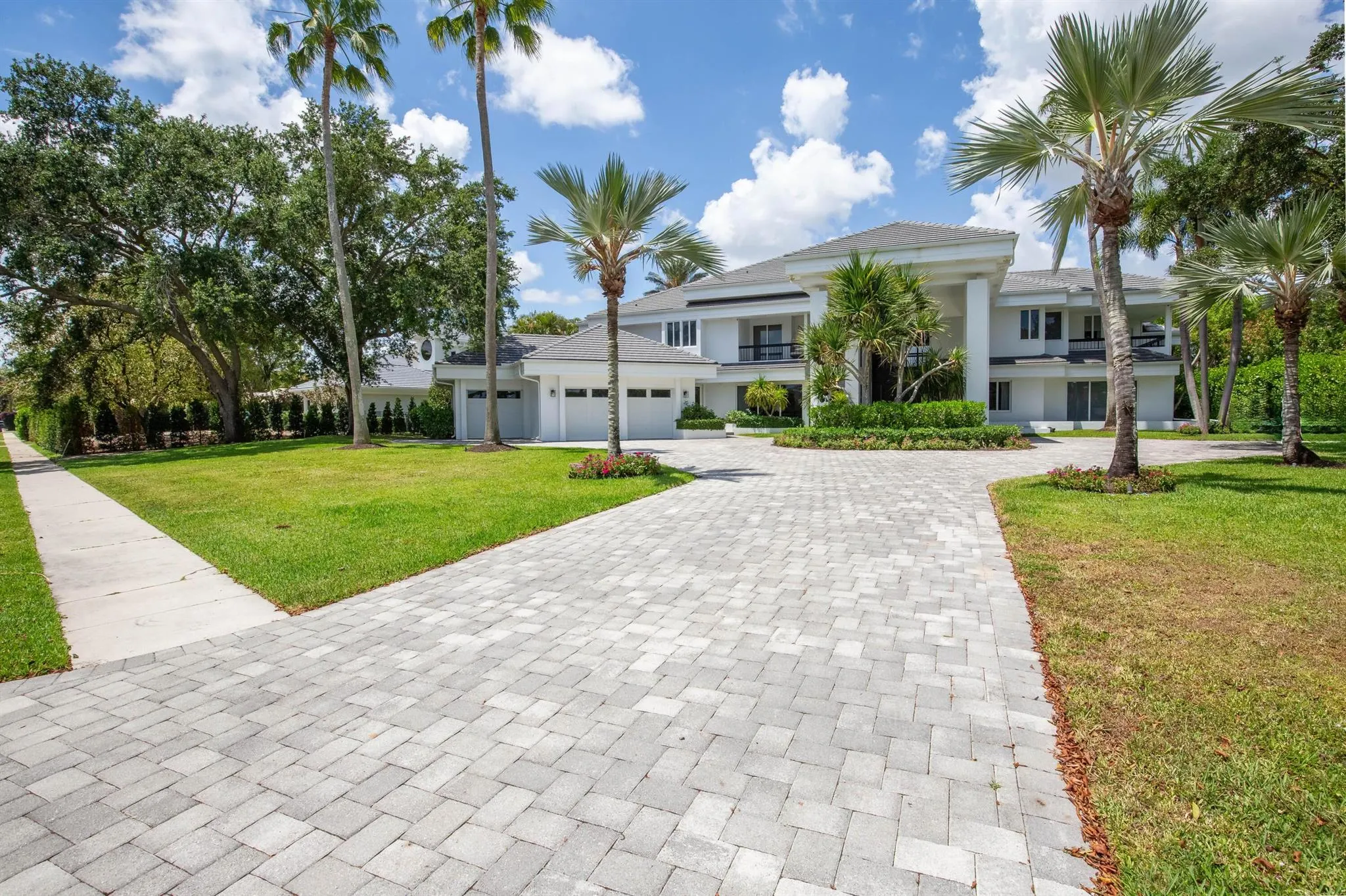 2771 Long Meadow Drive