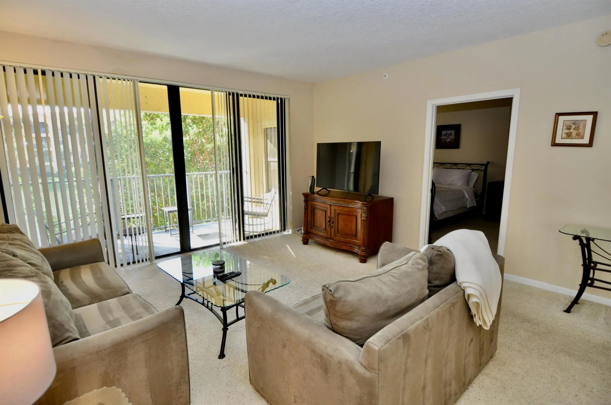 200 Uno Lago Drive, #201