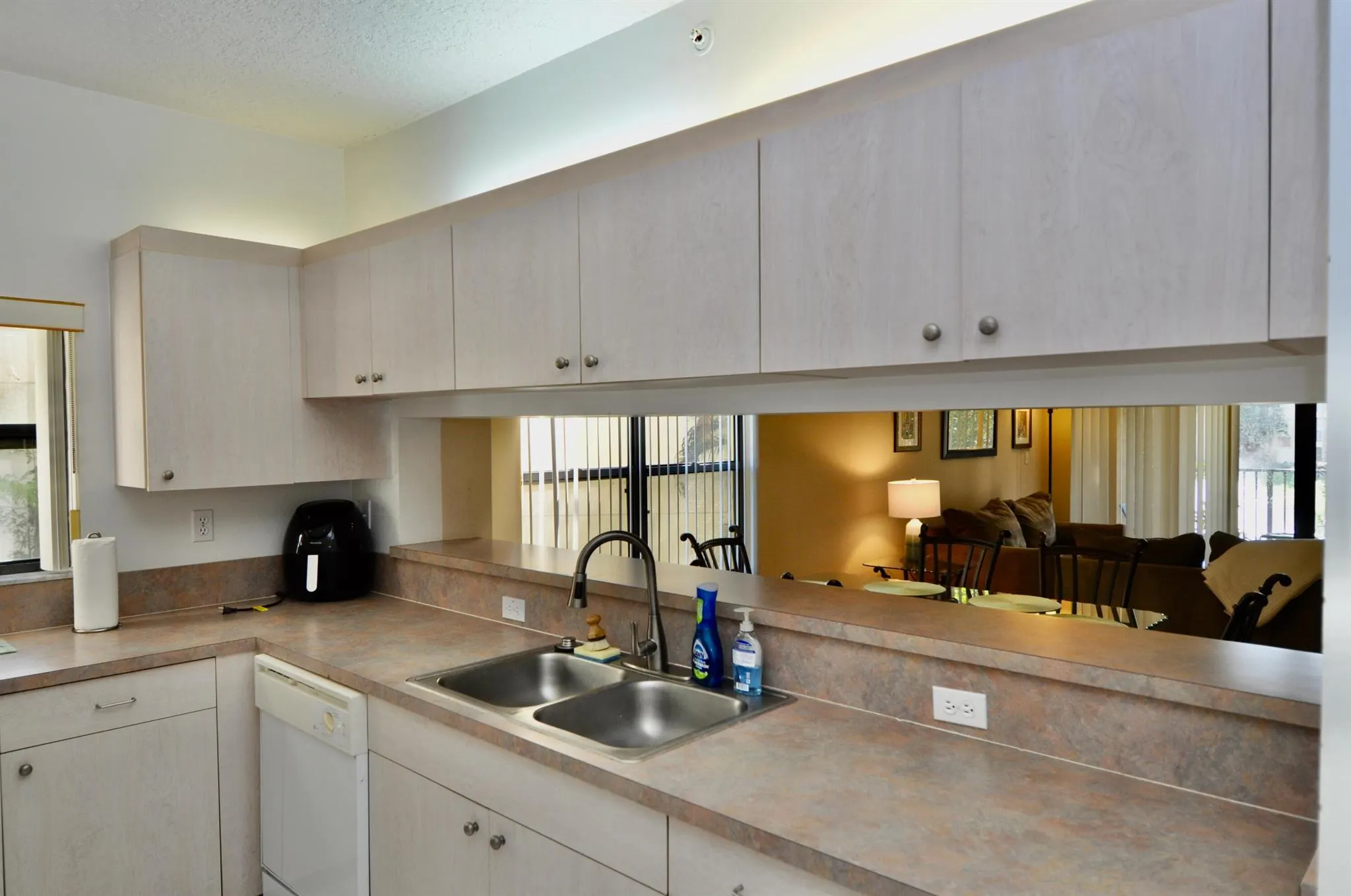200 Uno Lago Drive, #201