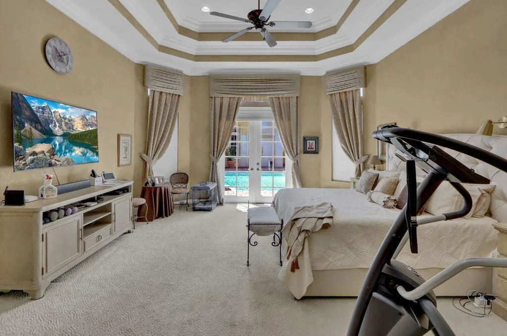 3879 Landings Drive