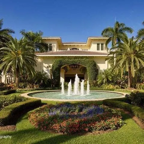 3879 Landings Drive