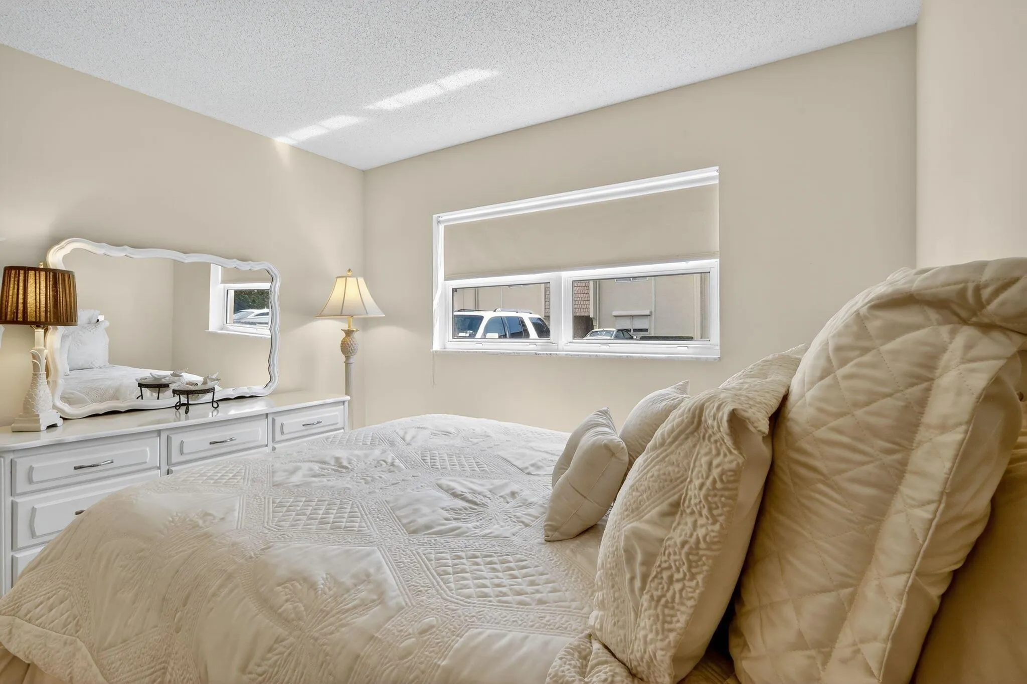 624 Snug Harbor Drive, #B8
