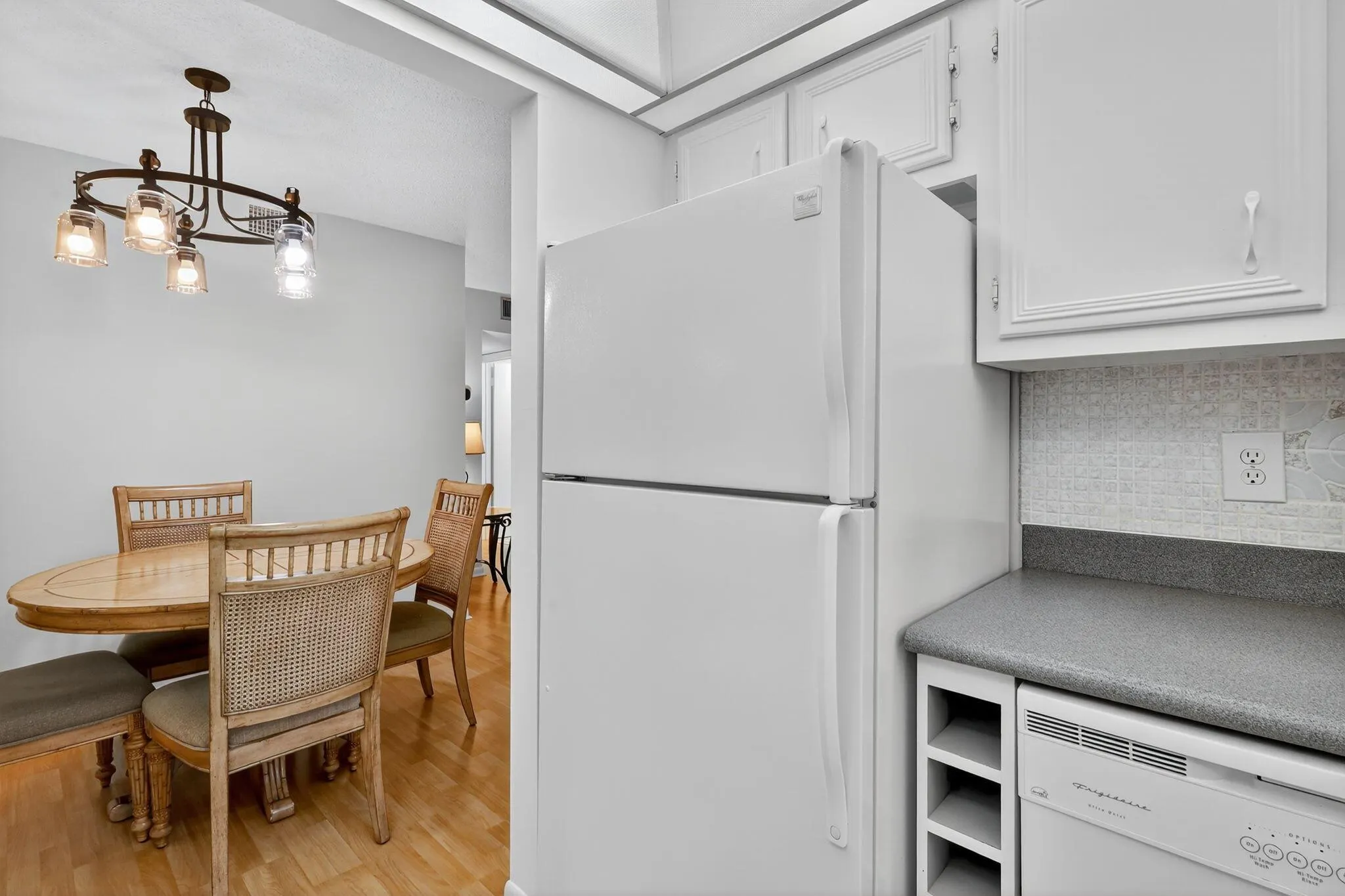 624 Snug Harbor Drive, #B8