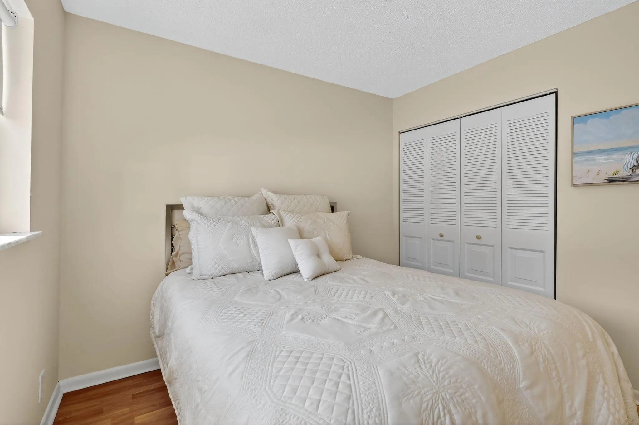 624 Snug Harbor Drive, #B8