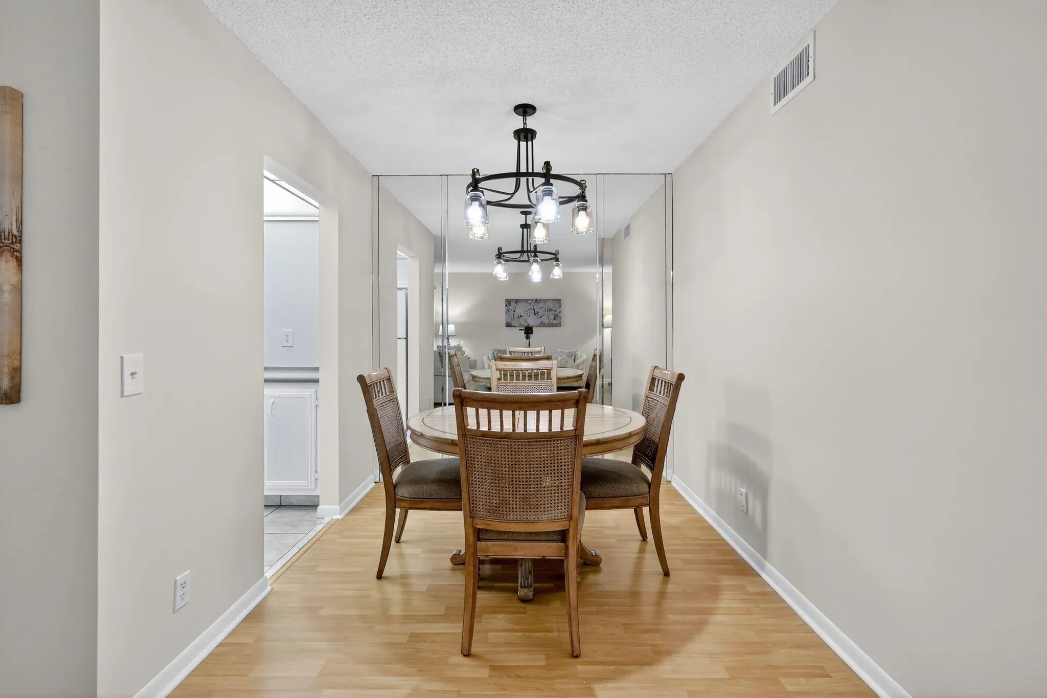 624 Snug Harbor Drive, #B8