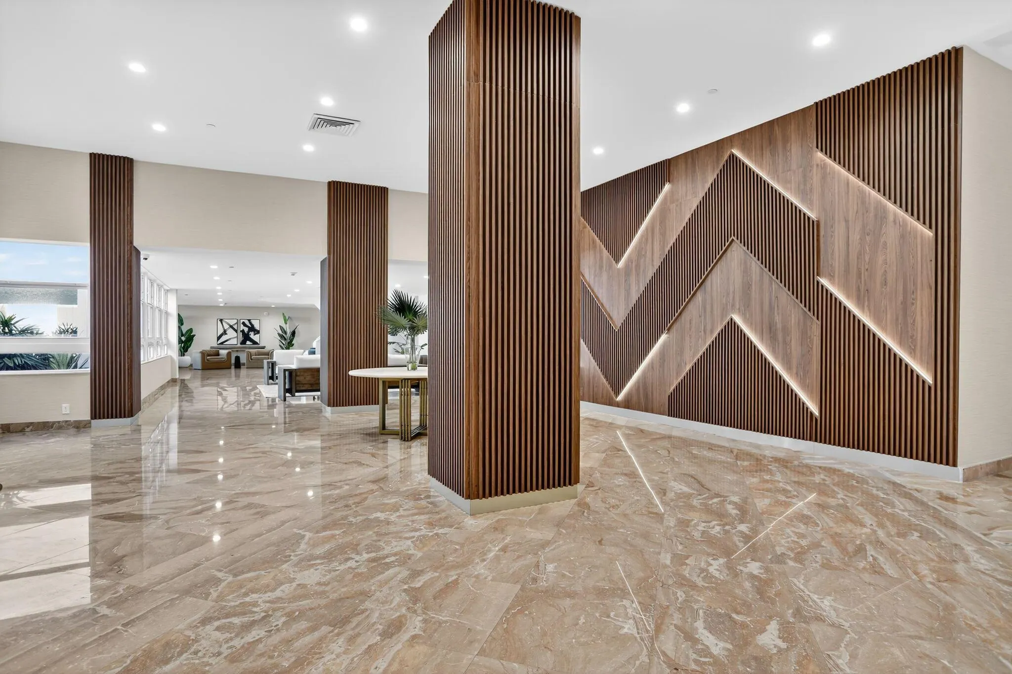1370 S Ocean Boulevard, #405