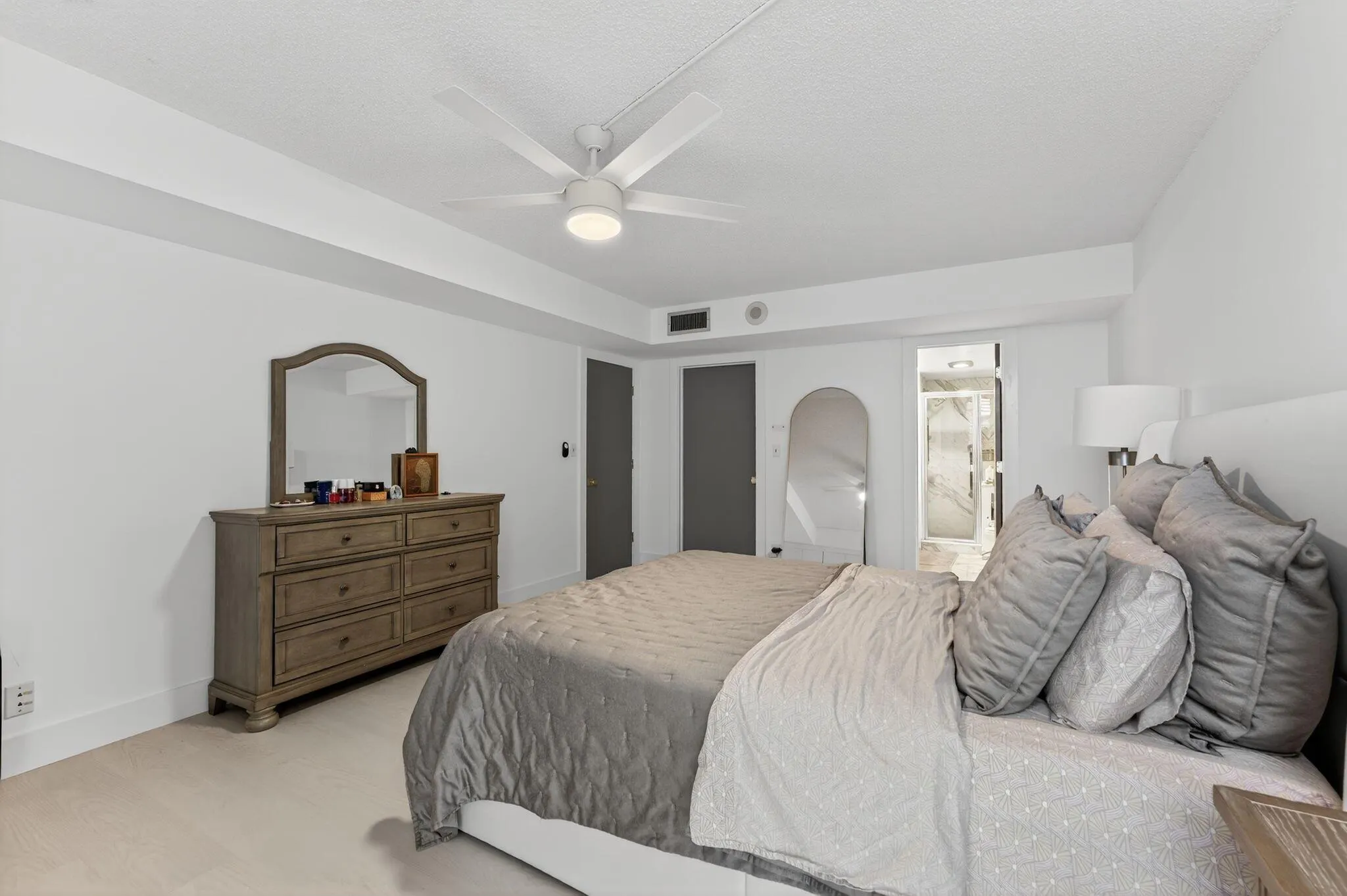 1370 S Ocean Boulevard, #405