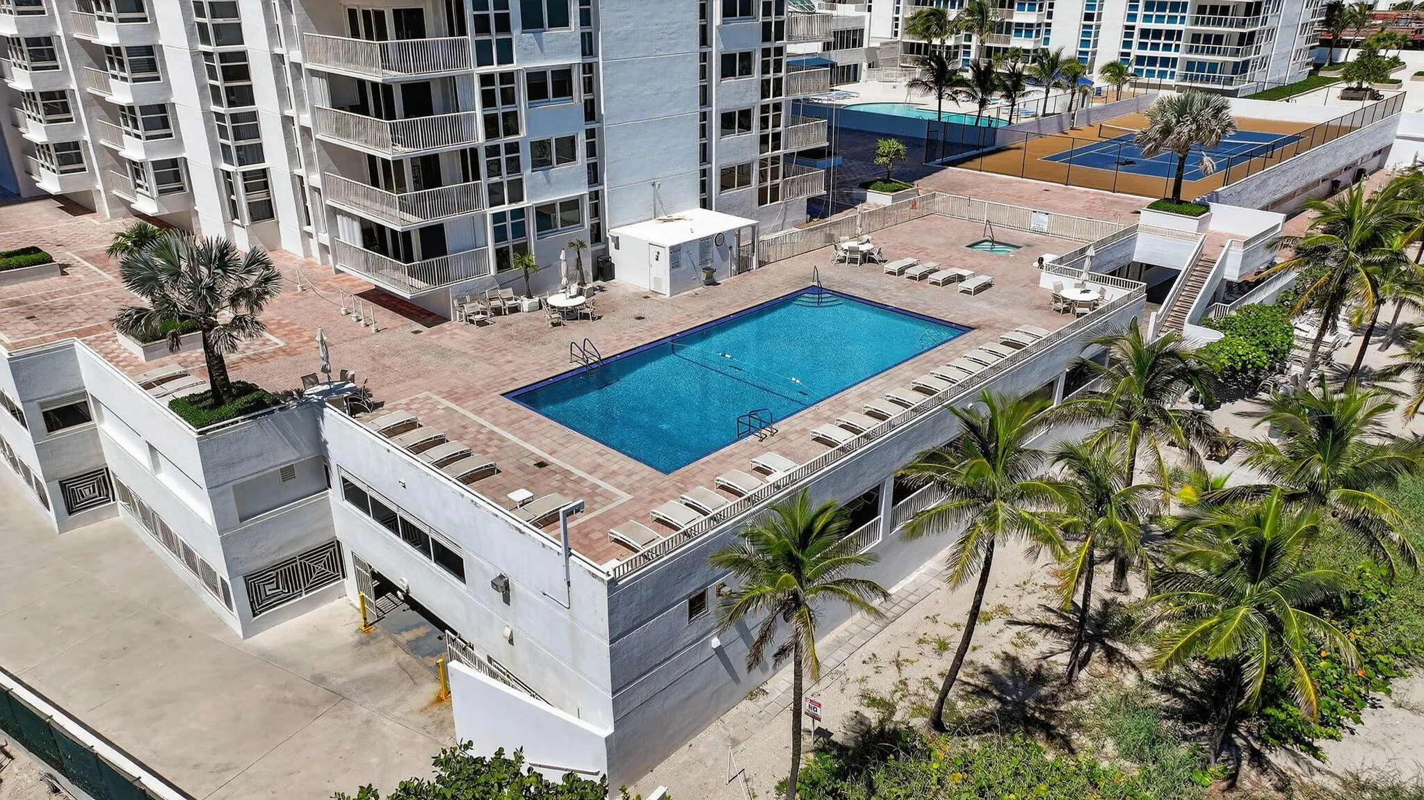 1370 S Ocean Boulevard, #405