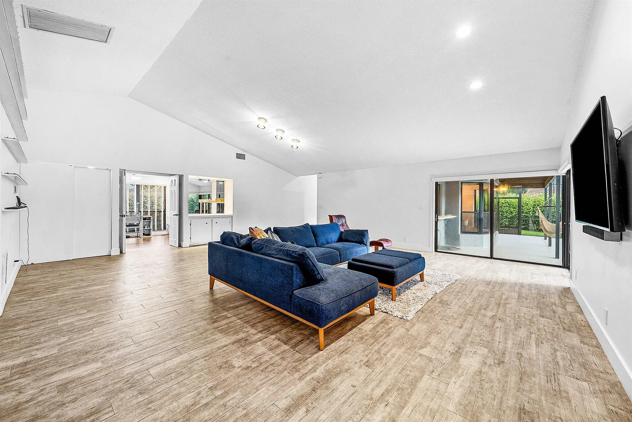 3614 NW 23rd Terrace