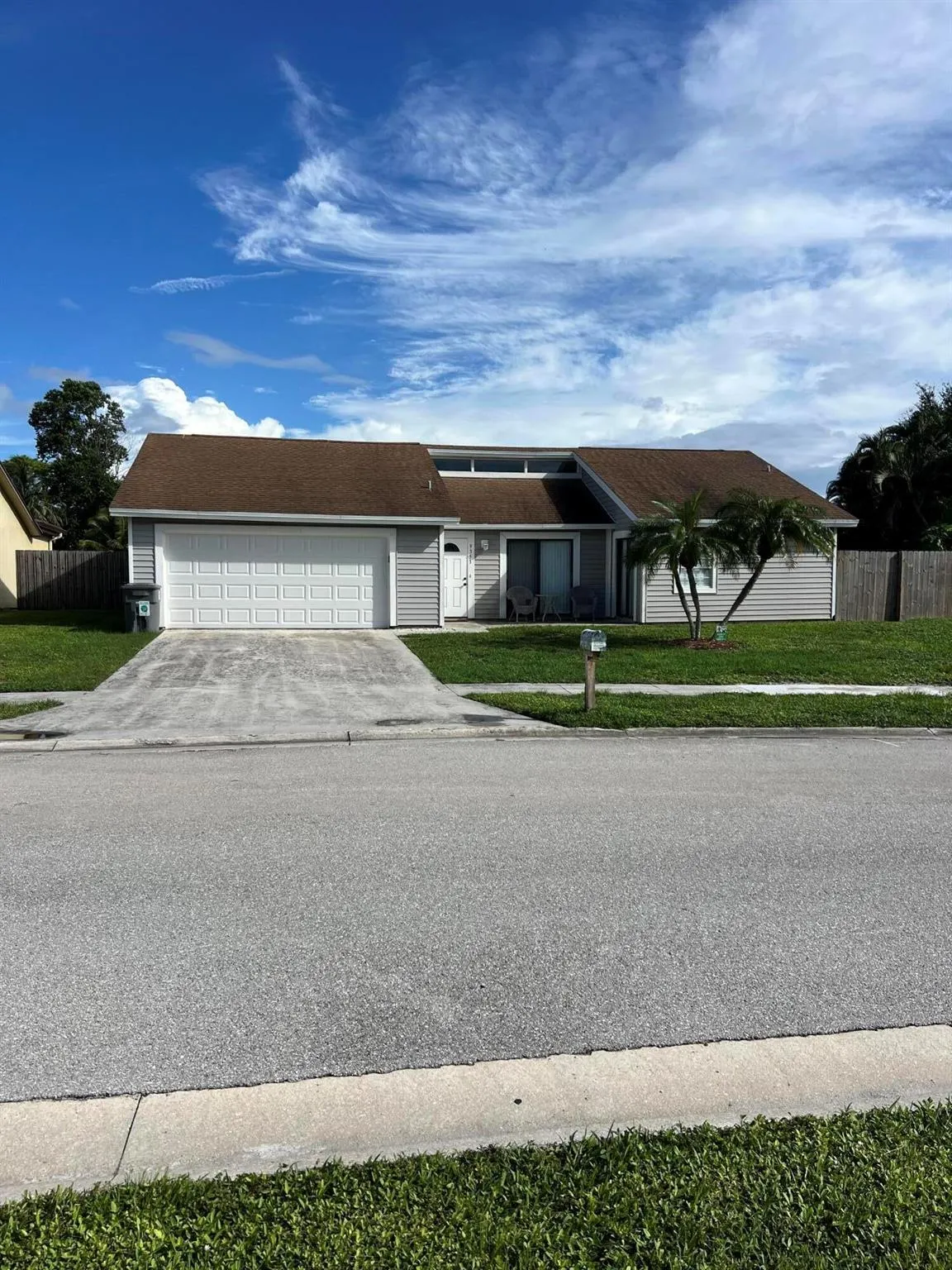 9353 Longmeadow Circle