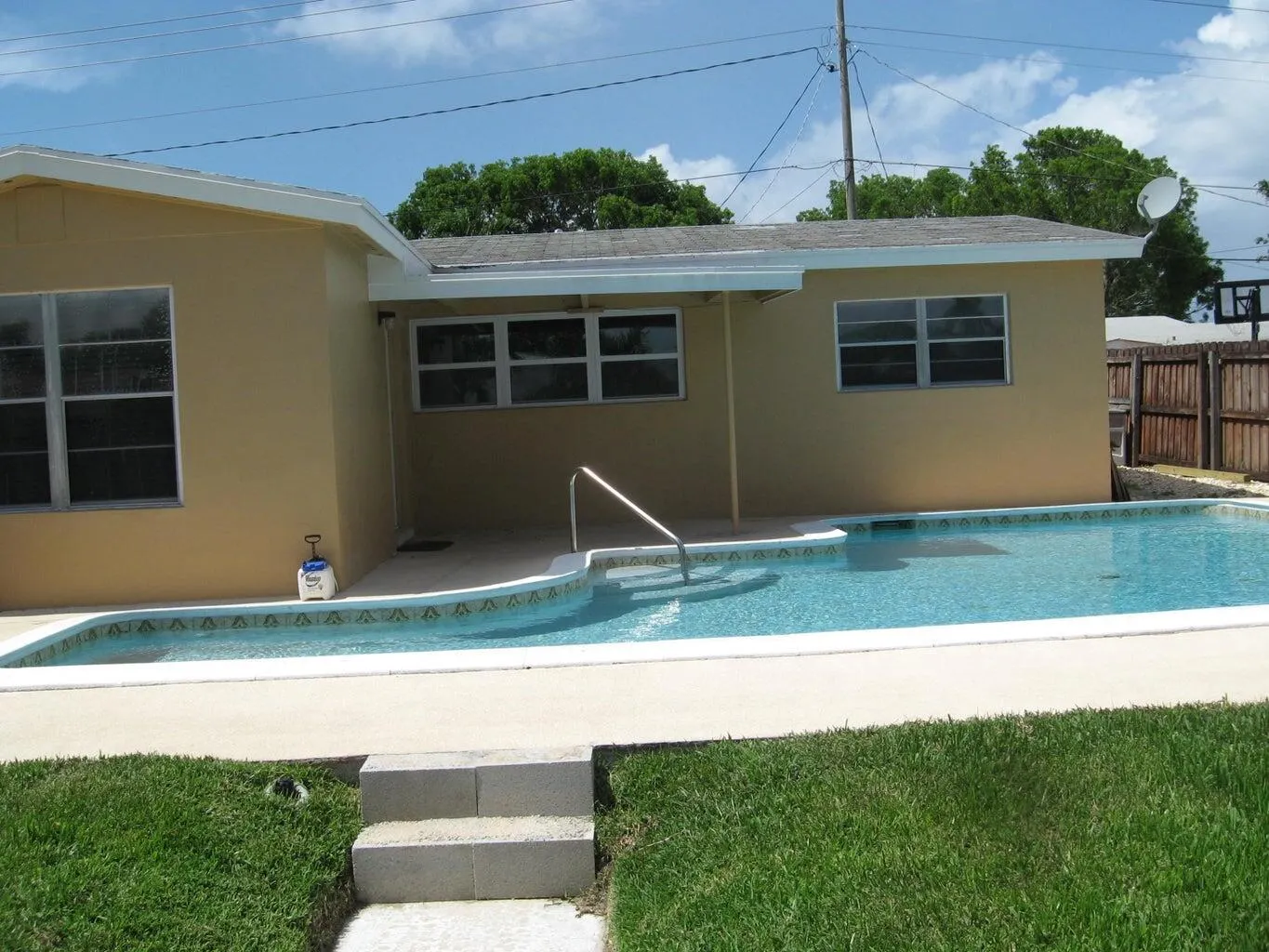 1023 Andrews Road