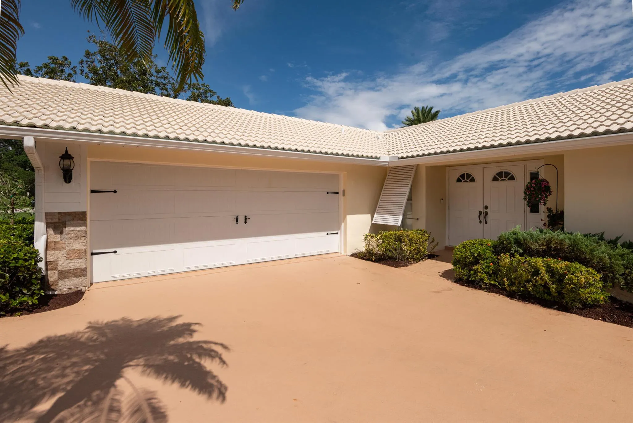 2811 SE Fairway W