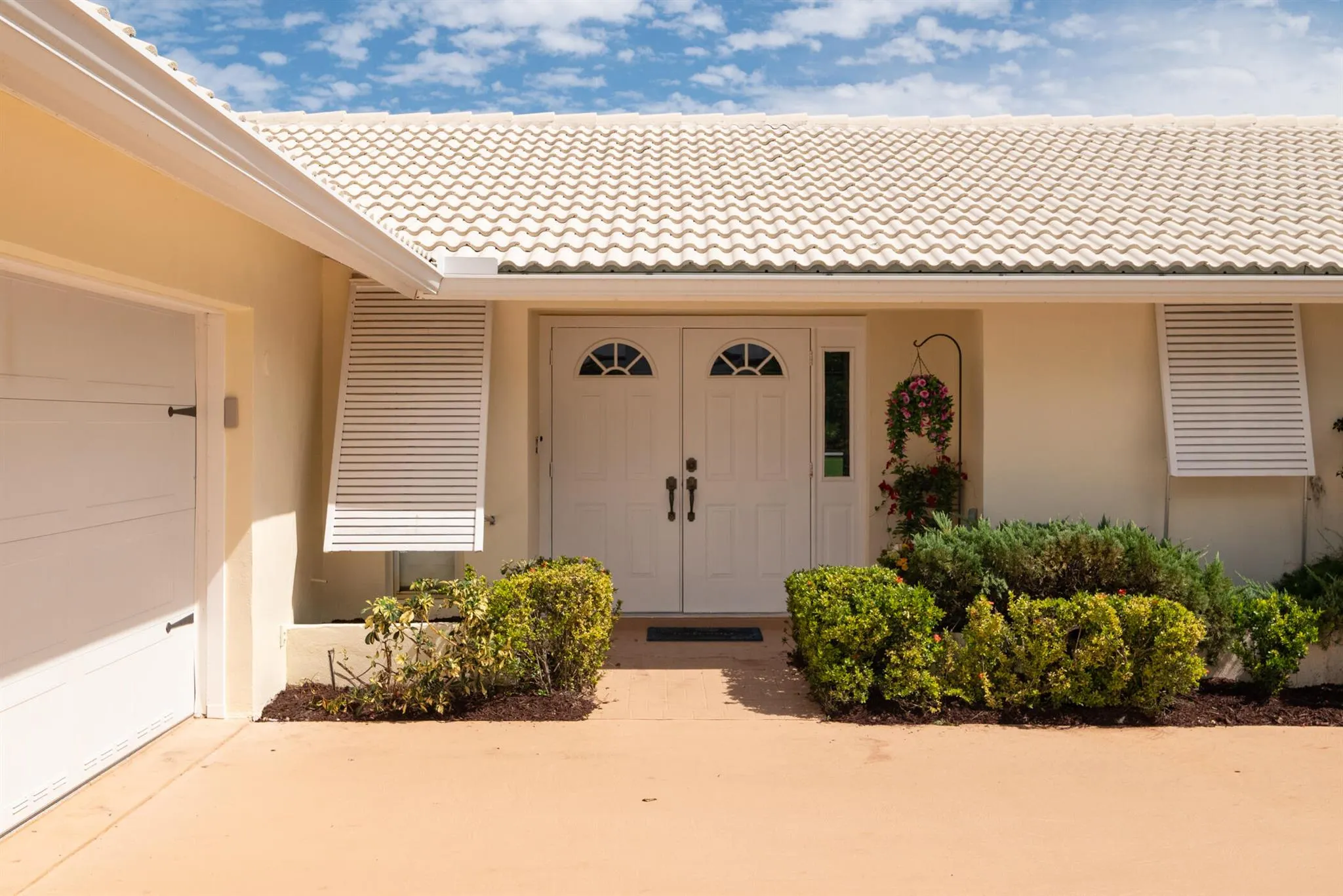 2811 SE Fairway W