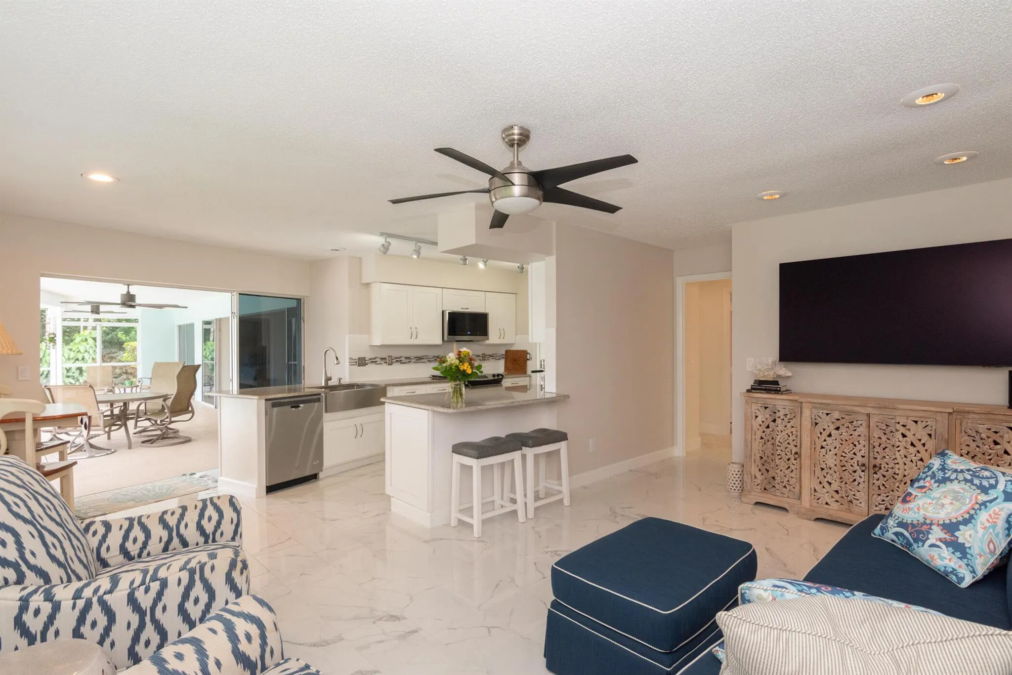 2811 SE Fairway W