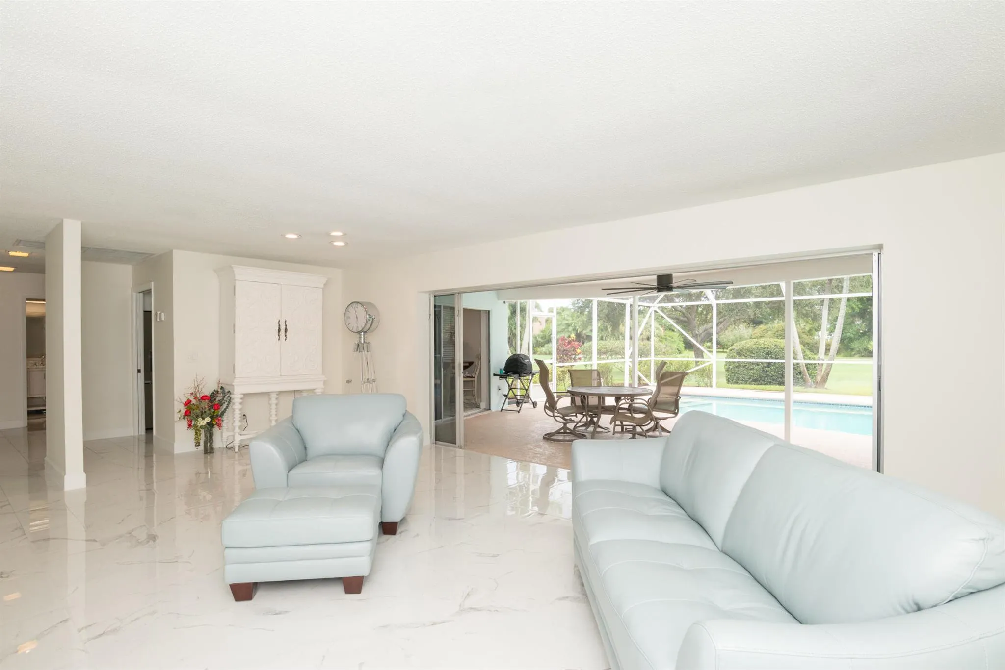 2811 SE Fairway W