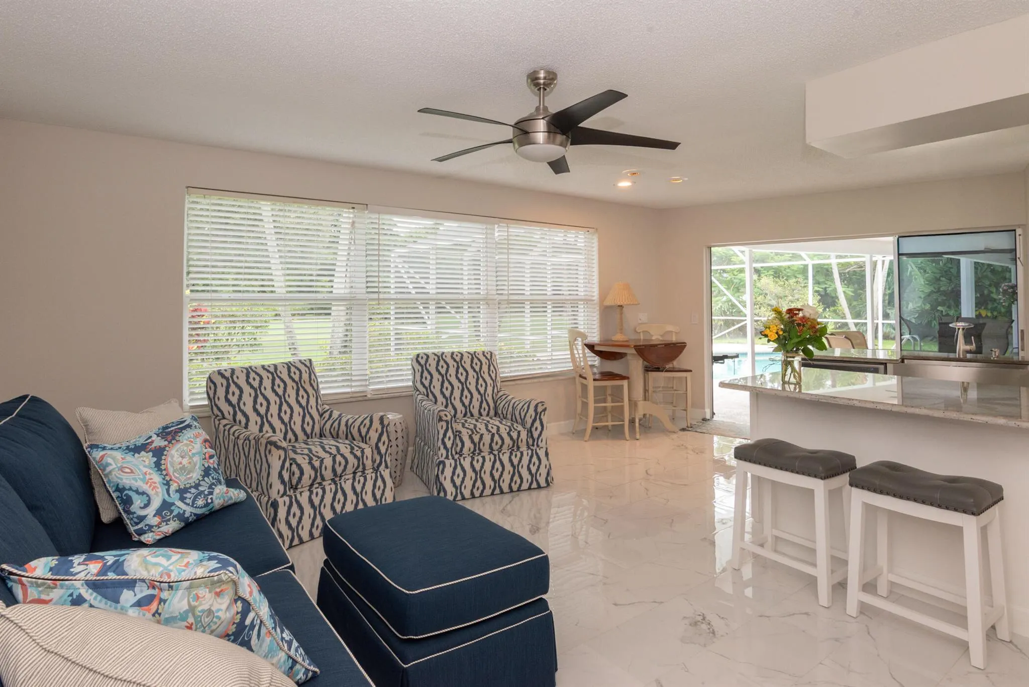 2811 SE Fairway W