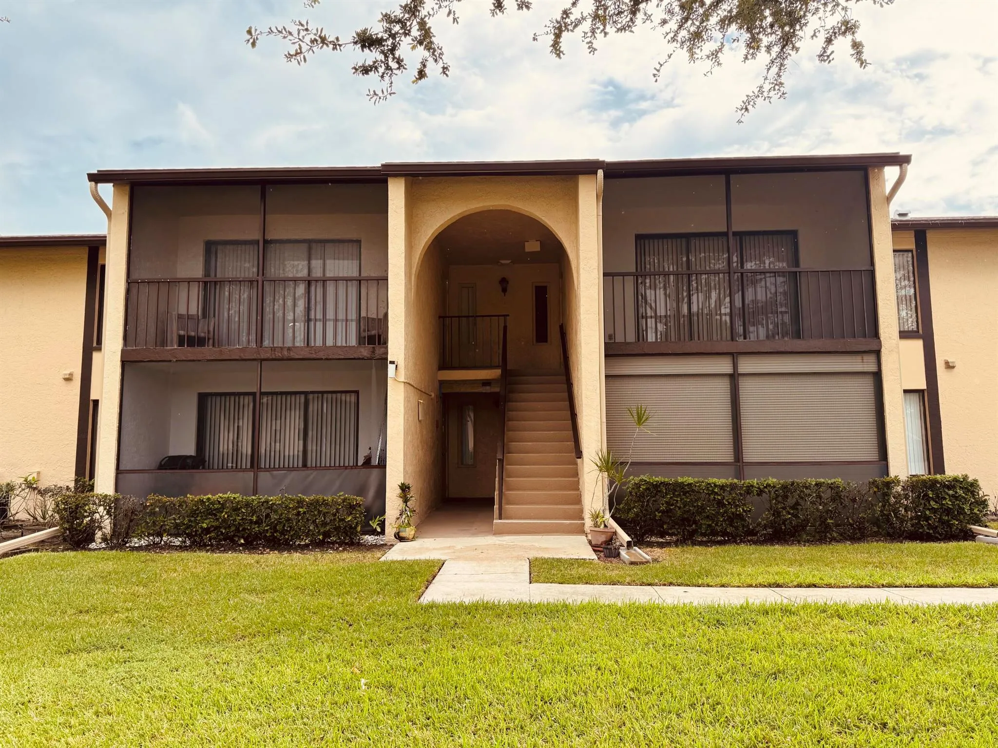 802 Sky Pine Way, #F2