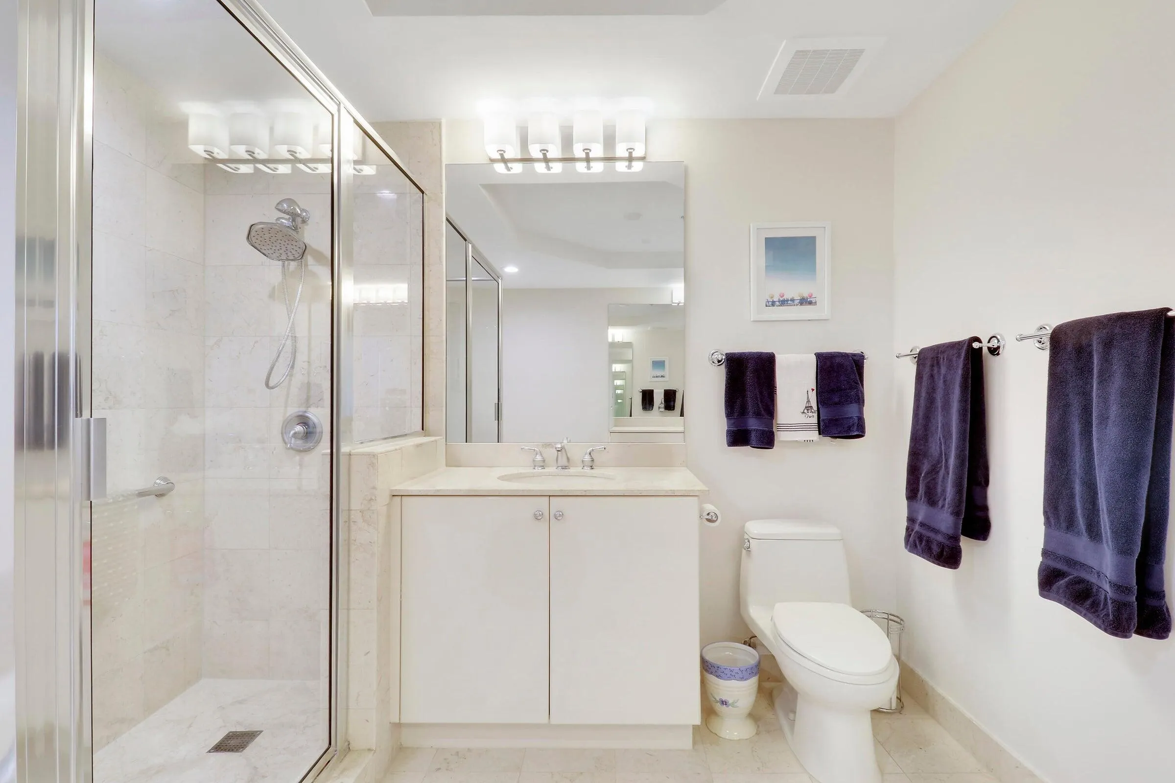 801 S Olive Avenue, #902
