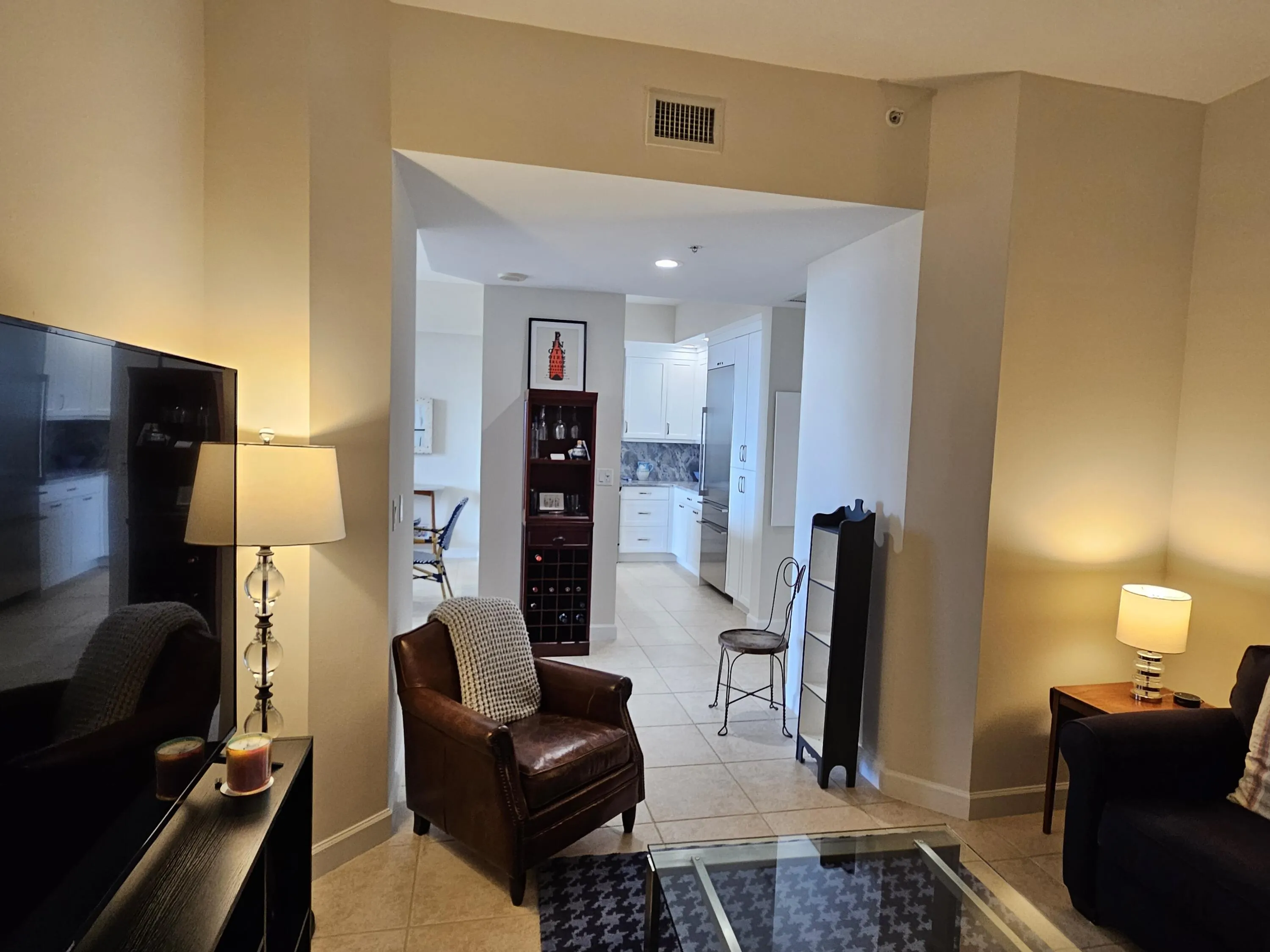 801 S Olive Avenue, #902