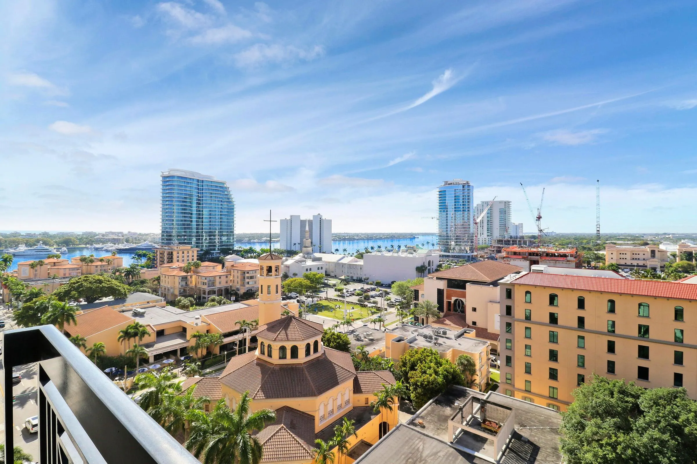 801 S Olive Avenue, #902
