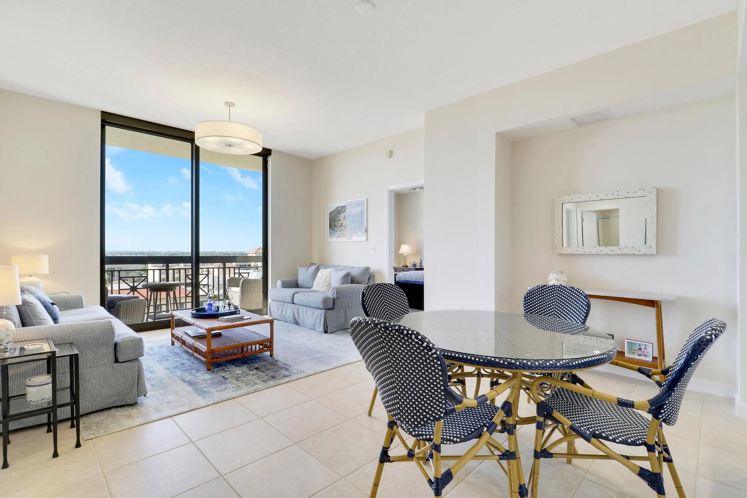 801 S Olive Avenue, #902